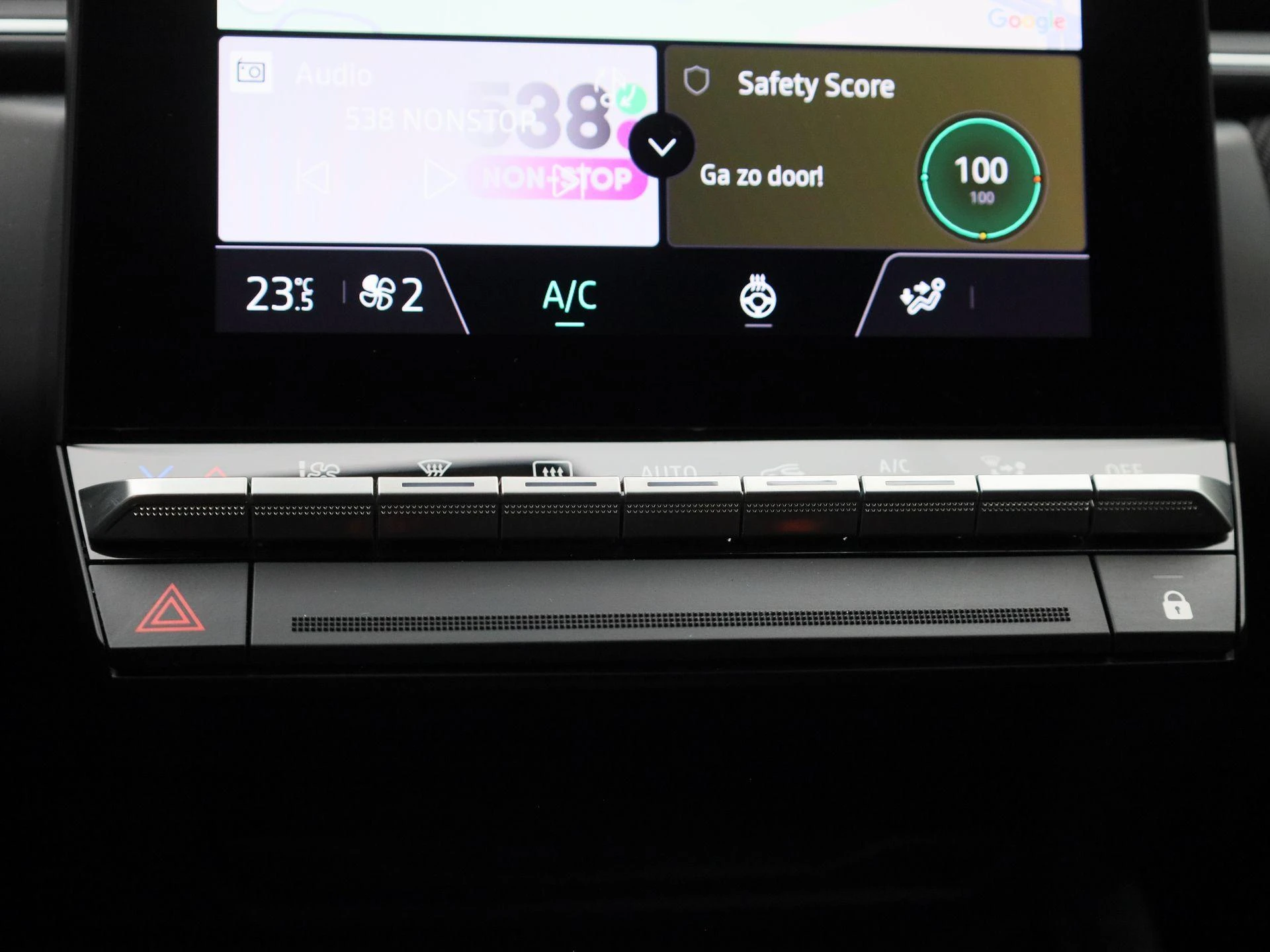 Renault-Captur-image-16