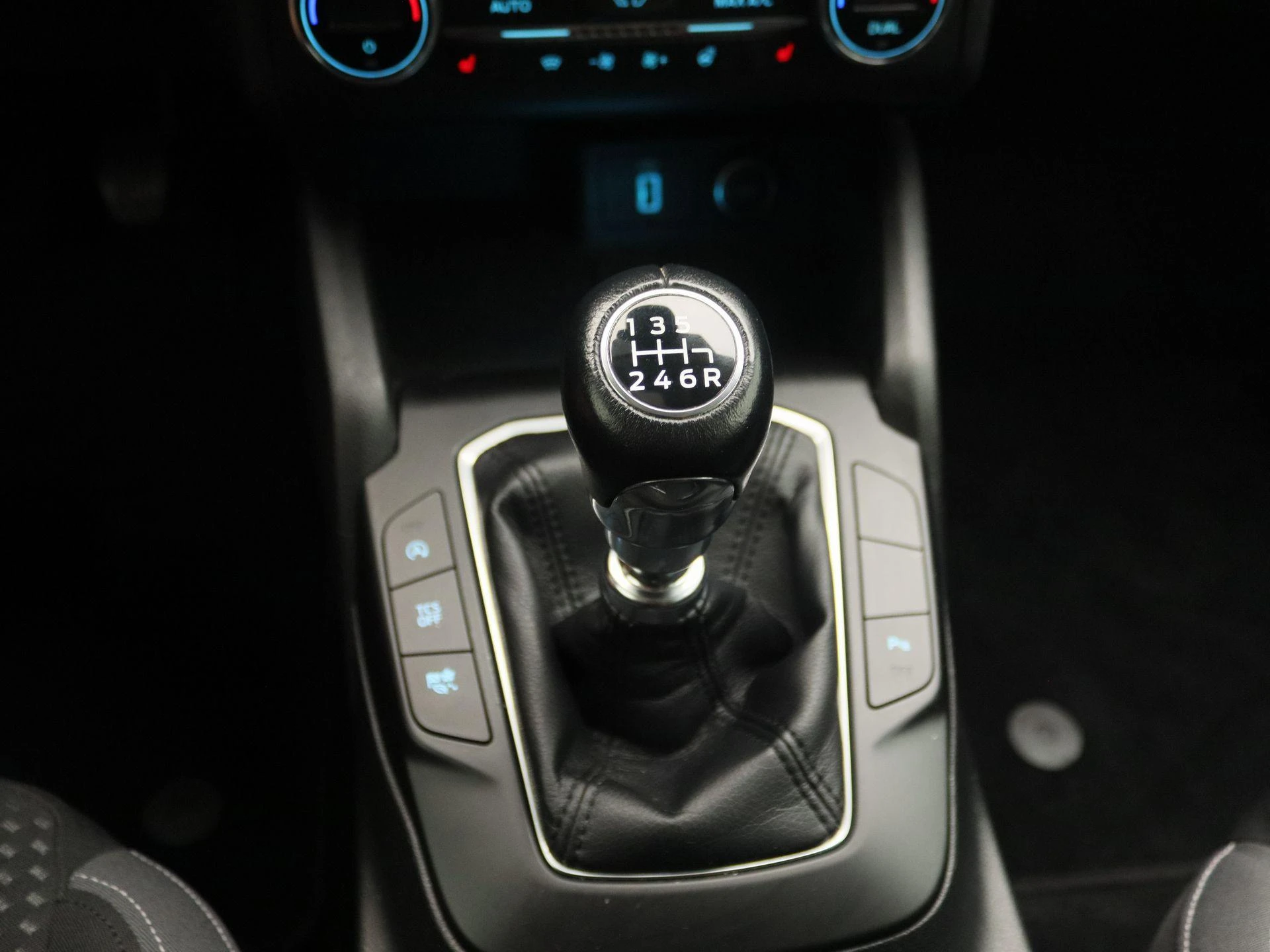 Ford-Focus-image-11