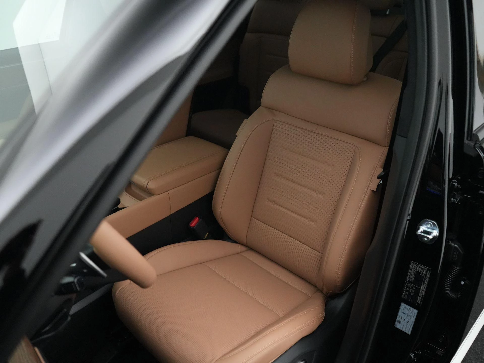 Hyundai-Santa Fe-image-7