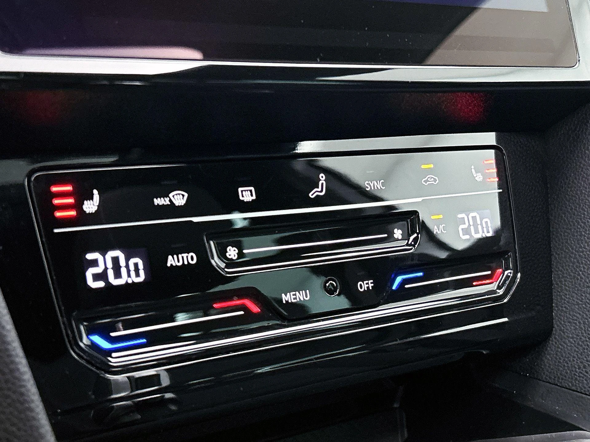 Volkswagen-Passat-image-24