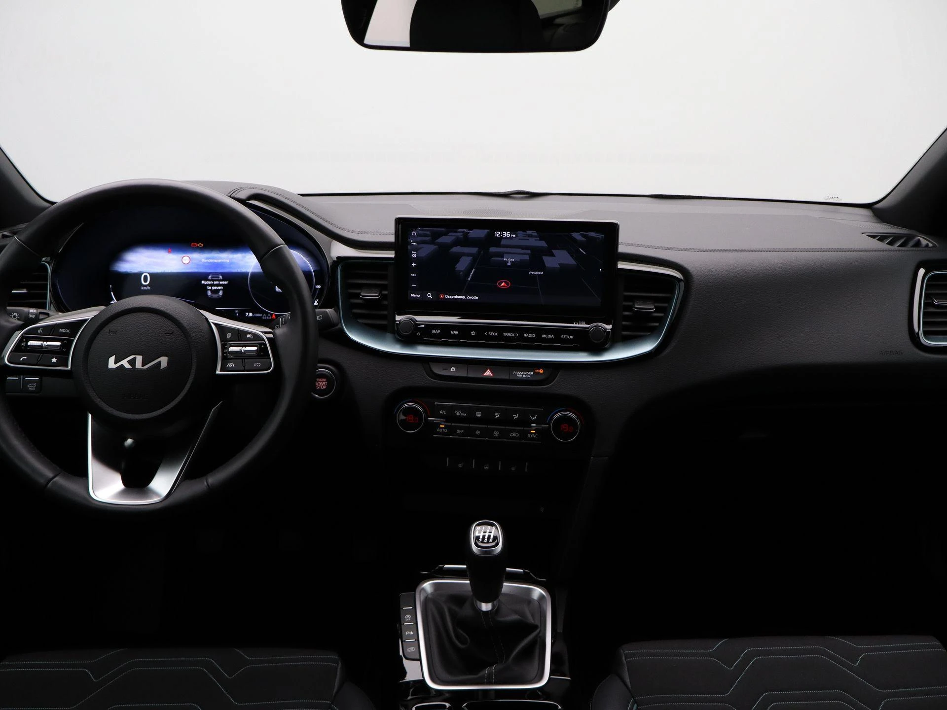 Kia-Ceed Sportswagon-image-36