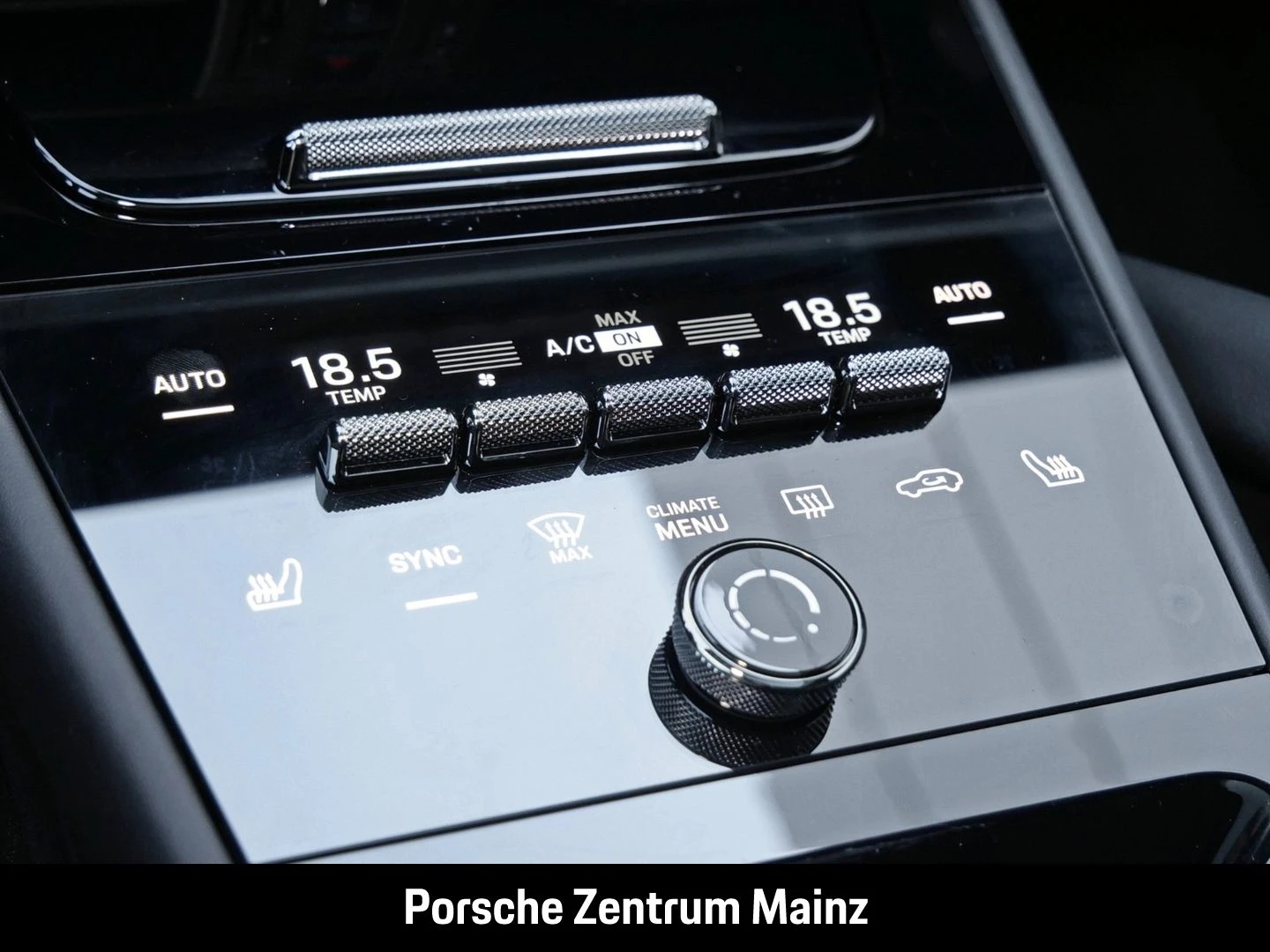 Porsche-Cayenne-image-23