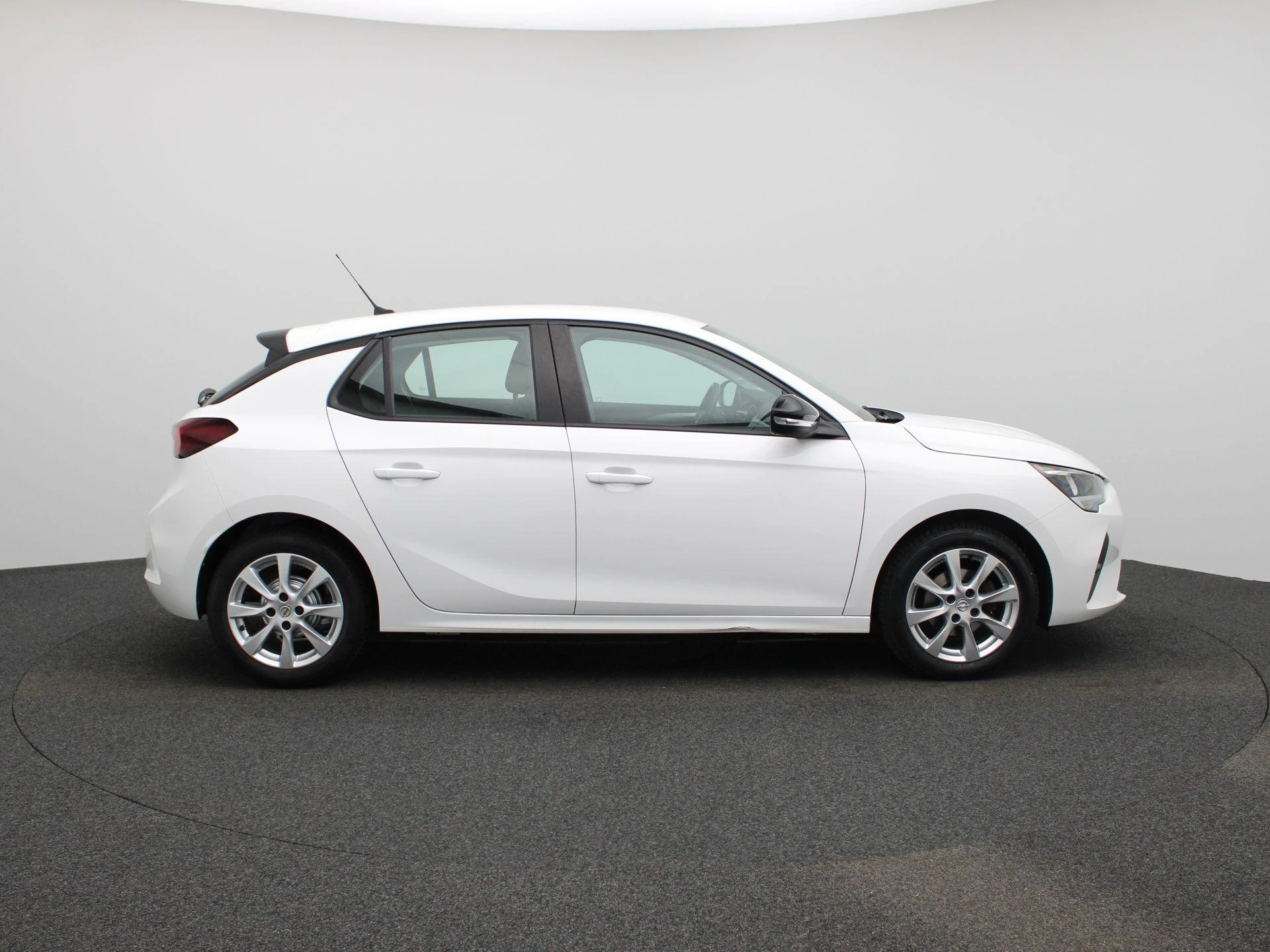 Opel-Corsa-image-5