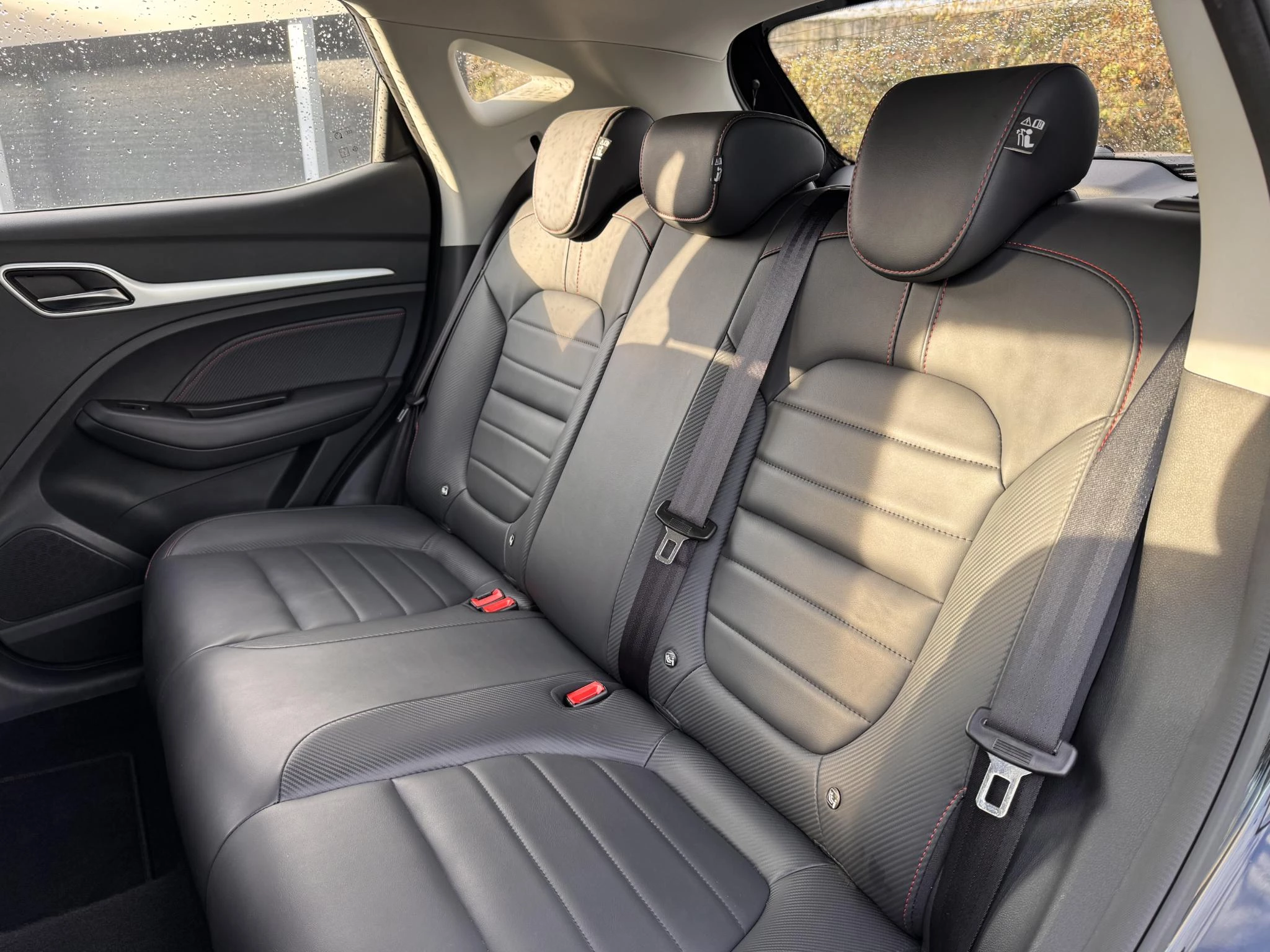 MG ZS 1.0 T-GDi AT LUXURY