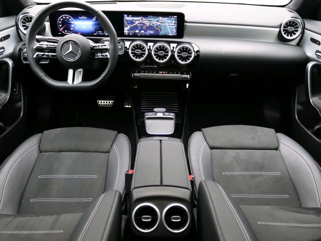 Mercedes-Benz-CLA-image-1