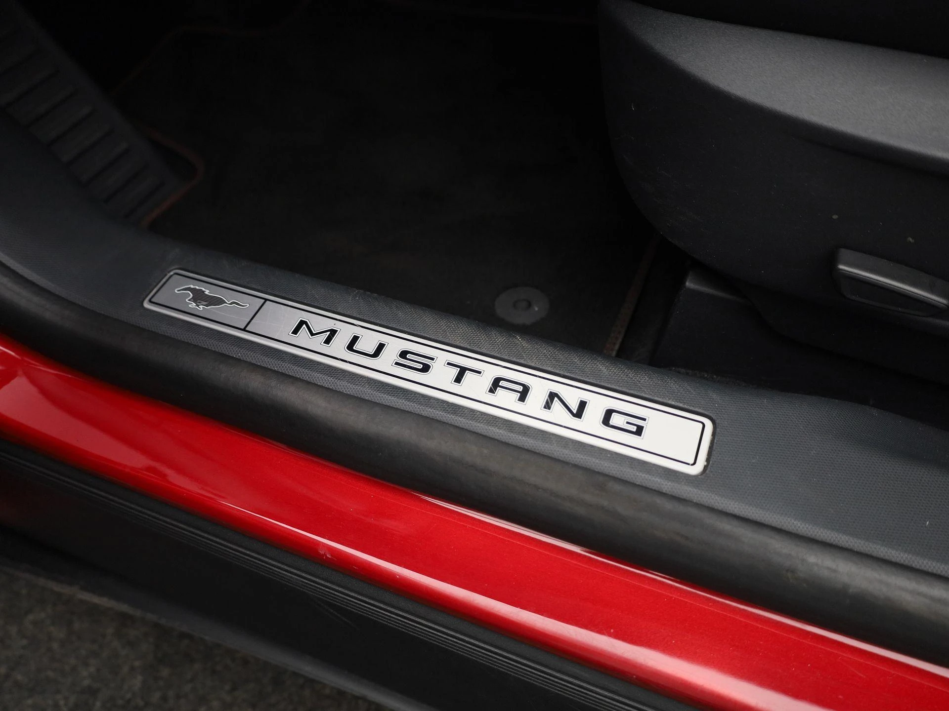 Ford-Mustang Mach-E-image-30