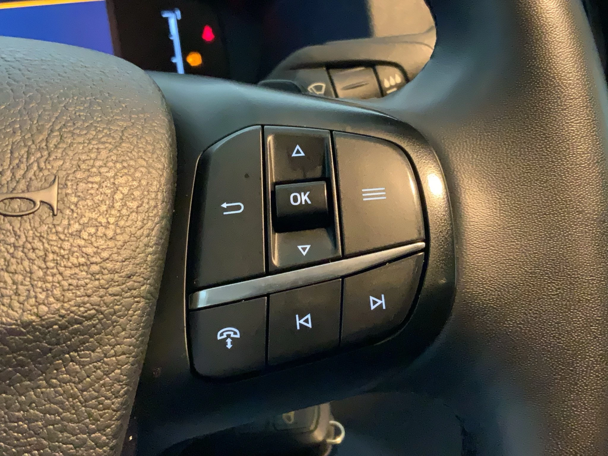 Ford-Transit-image-19