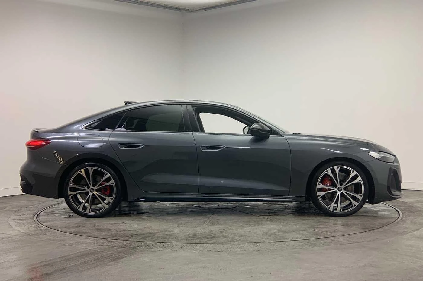 Audi-S5-image-3