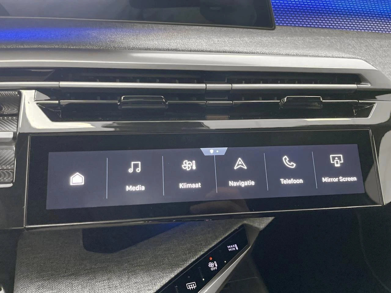 Peugeot e-3008 e-3008 210 GT