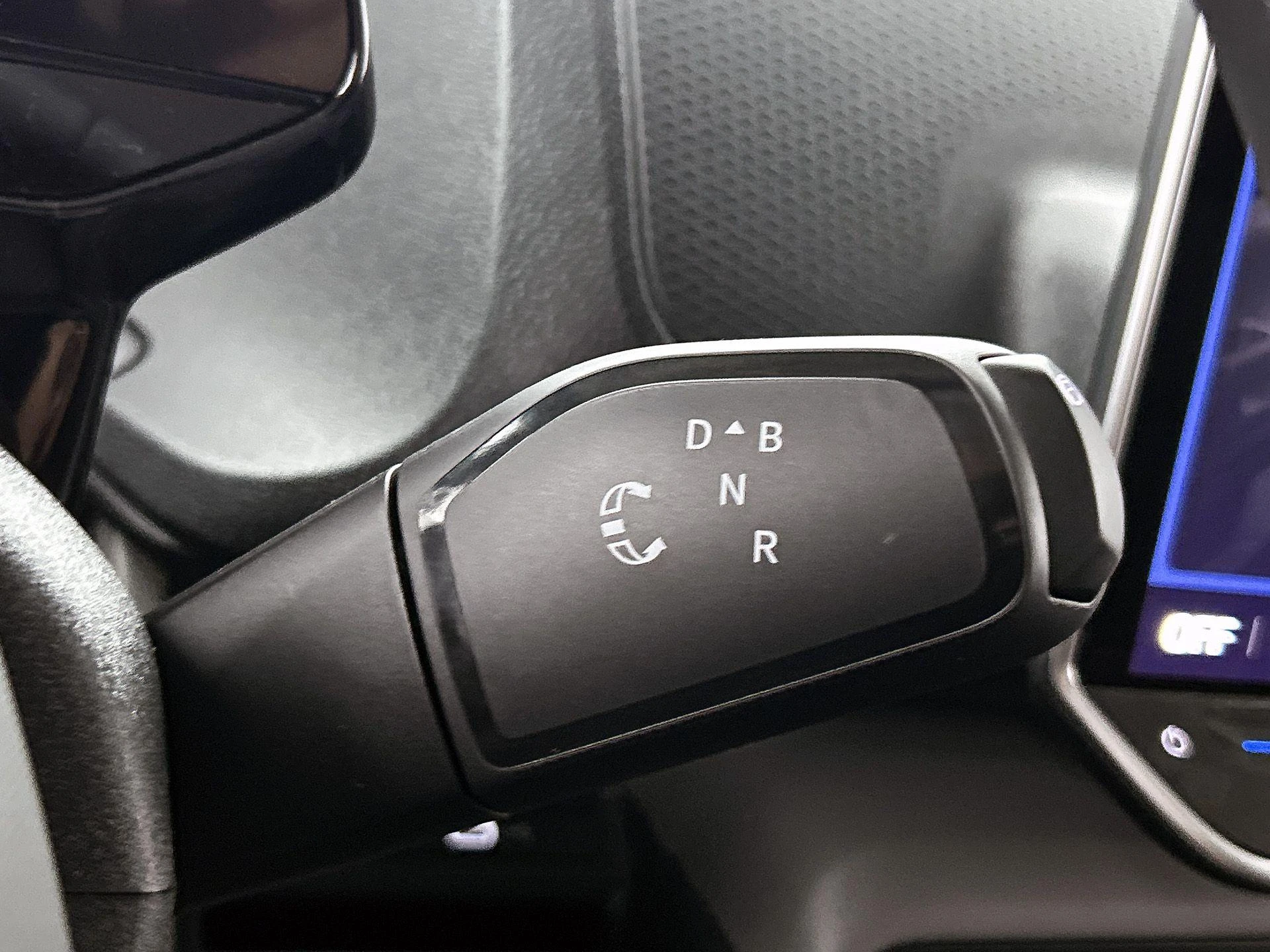 Volkswagen-ID. Buzz Cargo-image-28