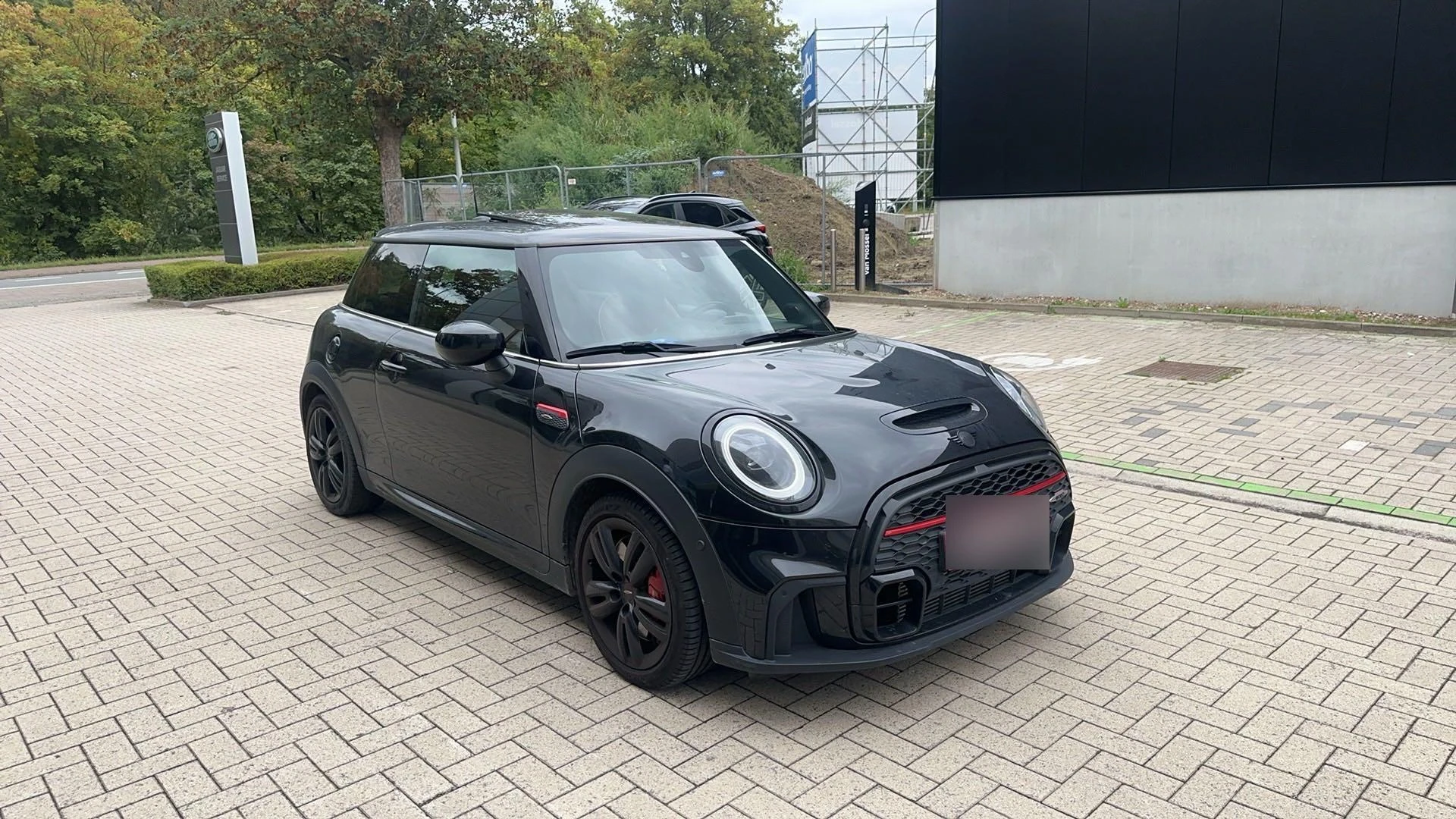 MINI-Cooper-image-2
