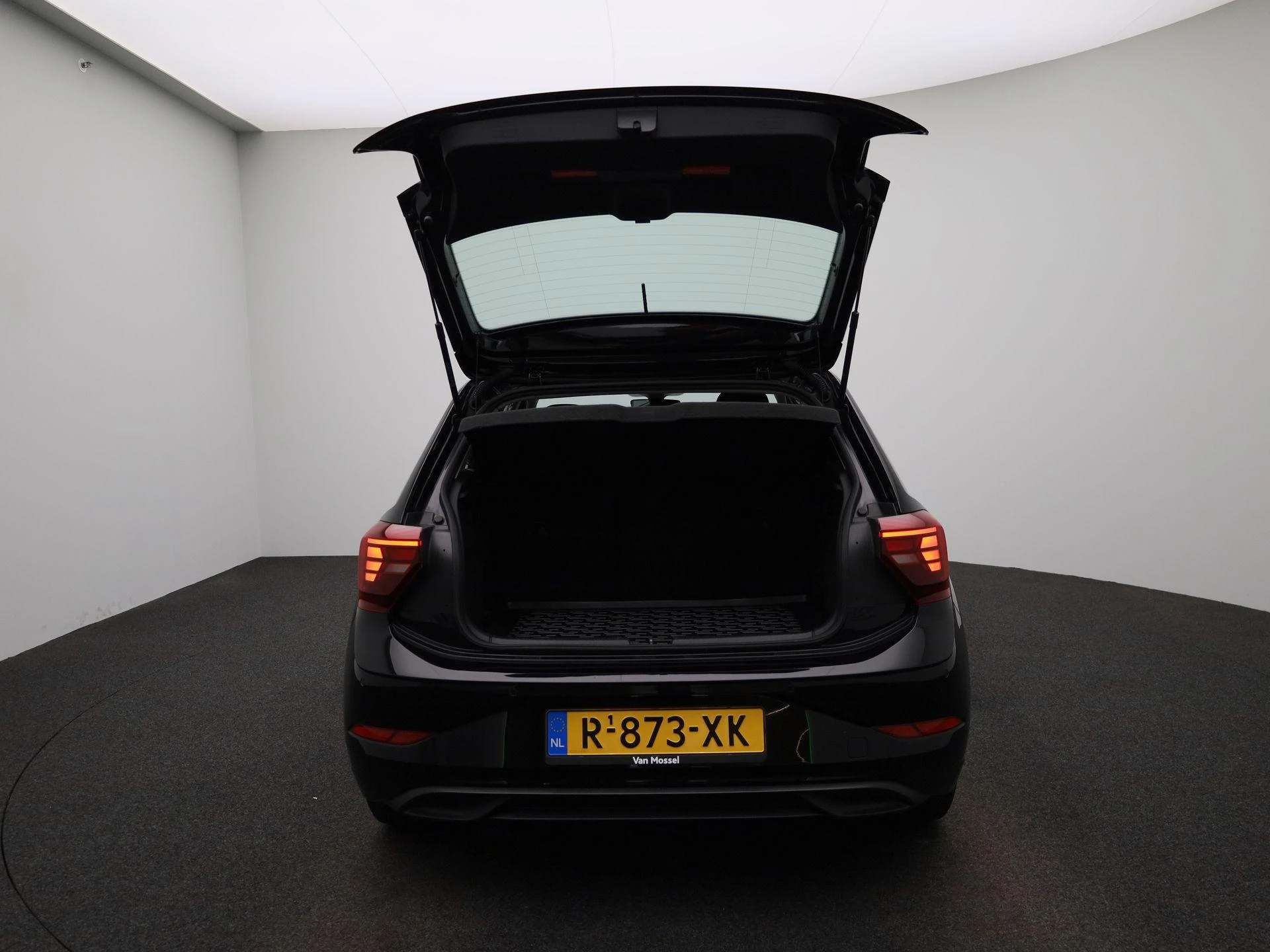 Volkswagen Polo 1.0 TSI Life Business
