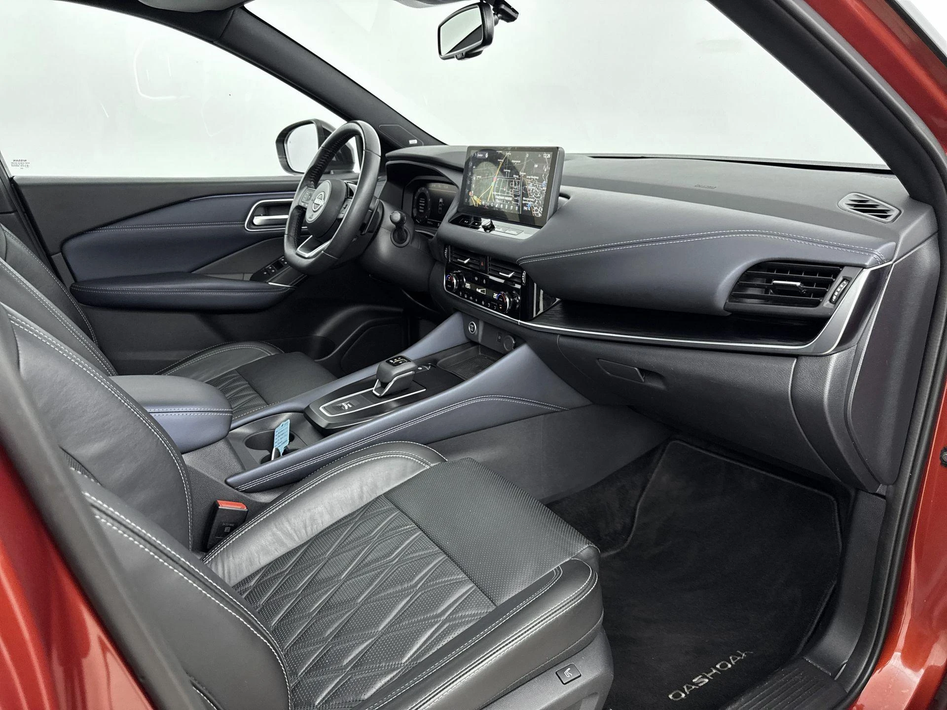 Nissan-QASHQAI-image-18
