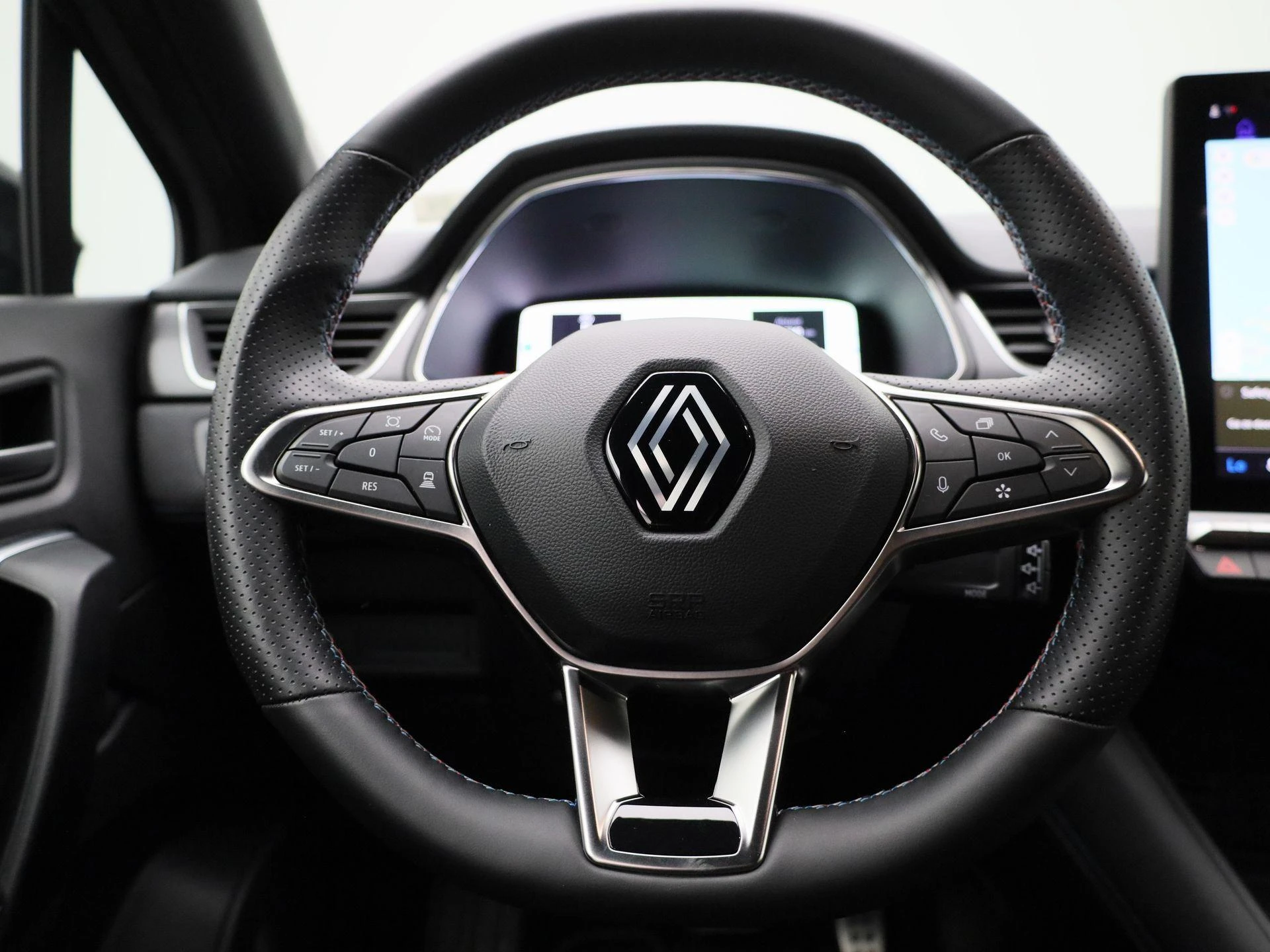 Renault-Captur-image-6
