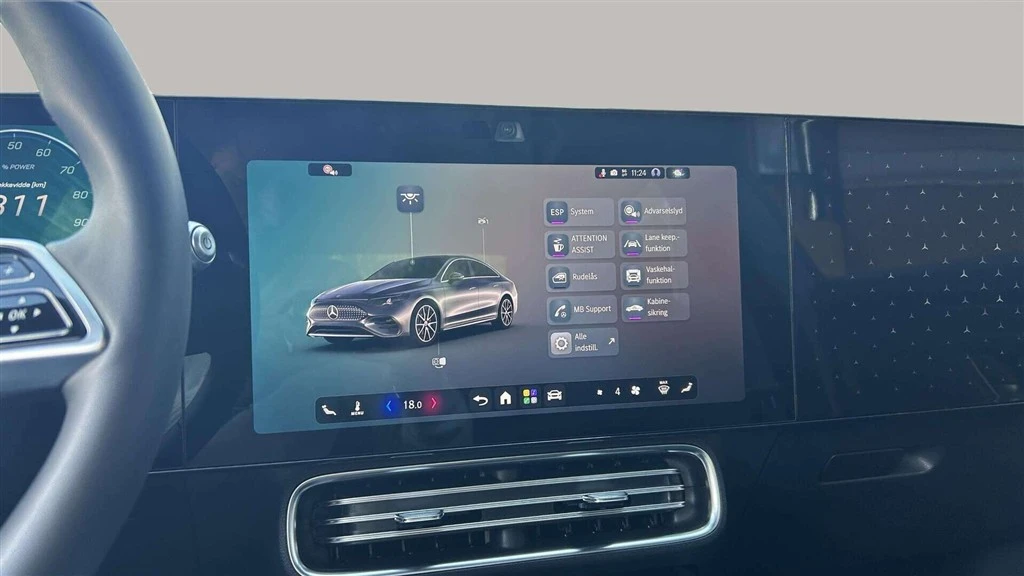 Mercedes-Benz-CLA-image-15