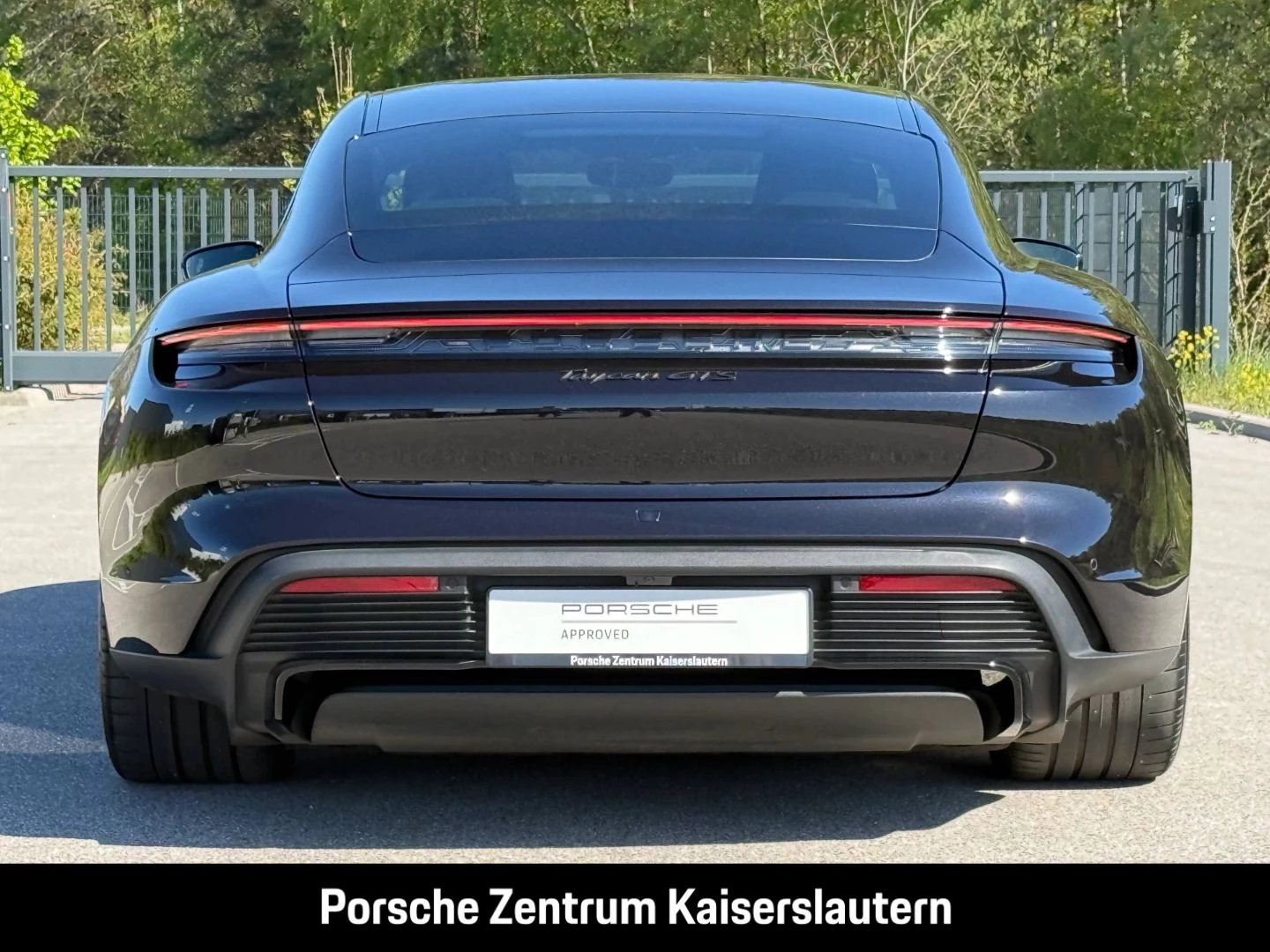 Porsche Taycan GTS HA-Lenkung InnoDrive Head-Up BOSE gts