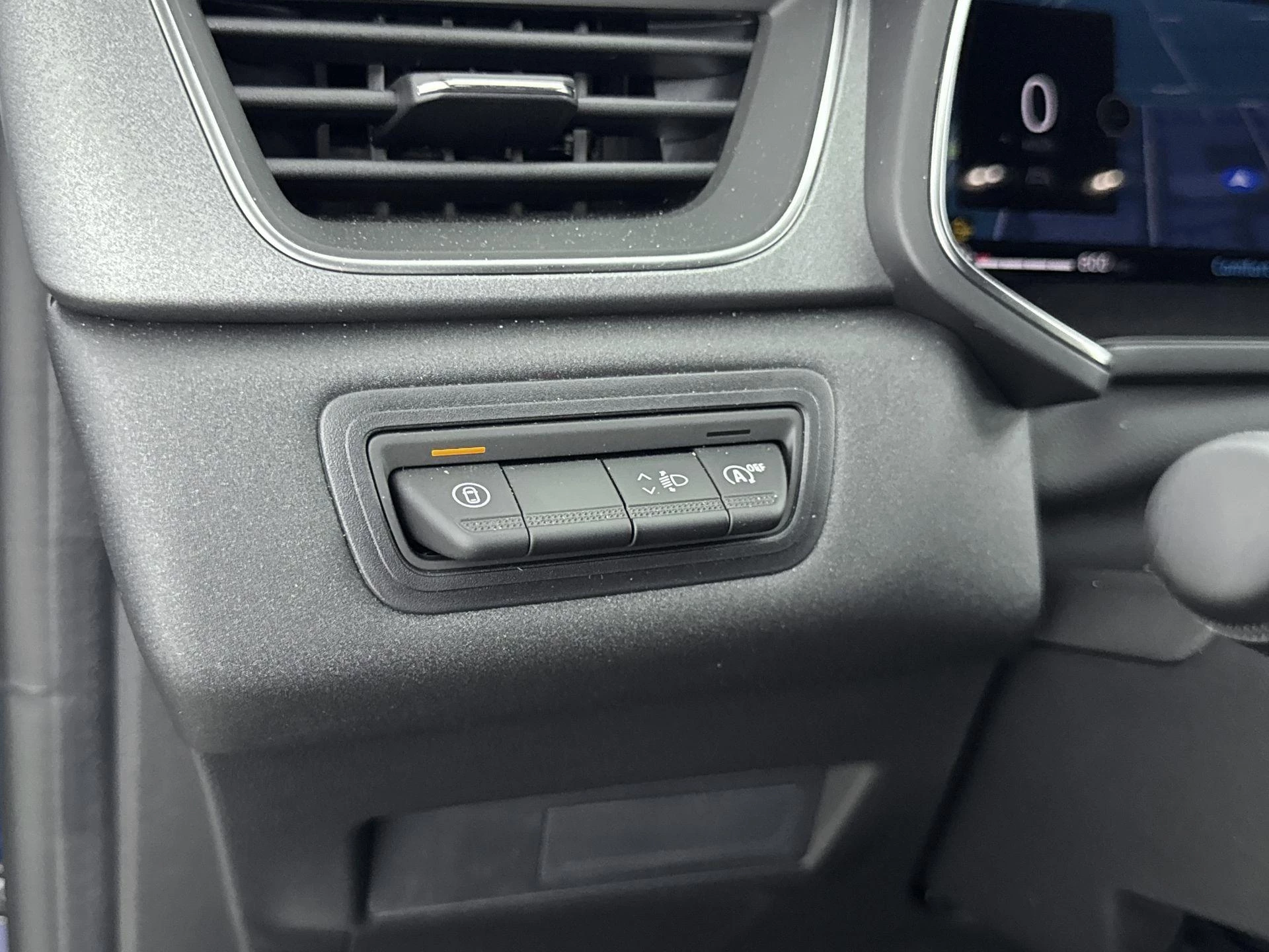 Renault-Captur-image-21