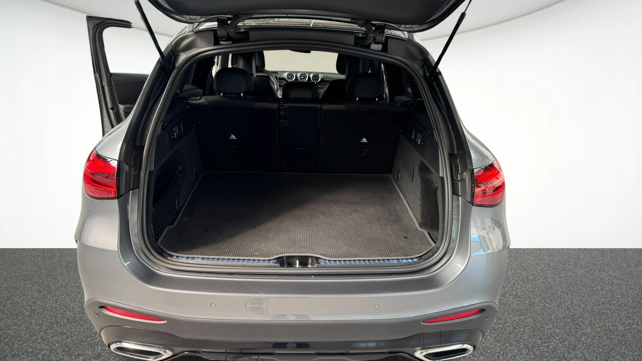 Mercedes-Benz GLC SUV 220d 4MATIC AMG Line + PANO DAK + DIGITAL LIGHT + BURMESTER + HEAD UP +