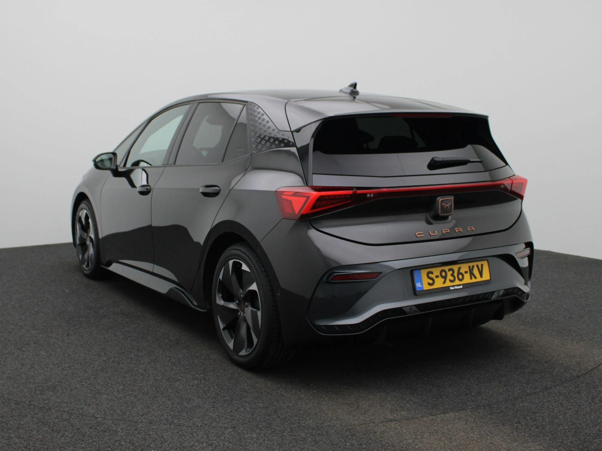 CUPRA Born Adrenaline 62 kWh