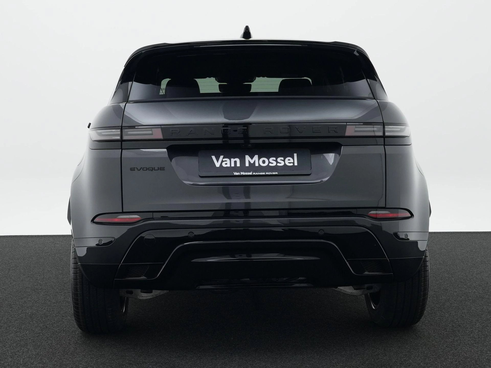 Land Rover-Range Rover Evoque-image-5