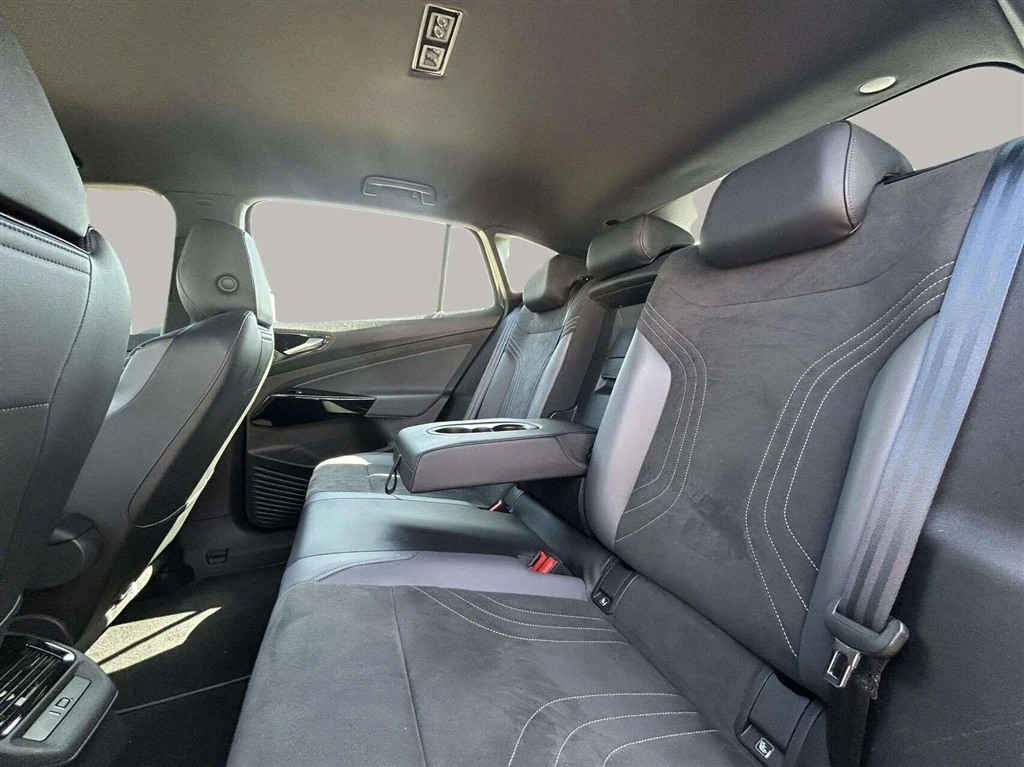 Volkswagen-ID.4-image-19