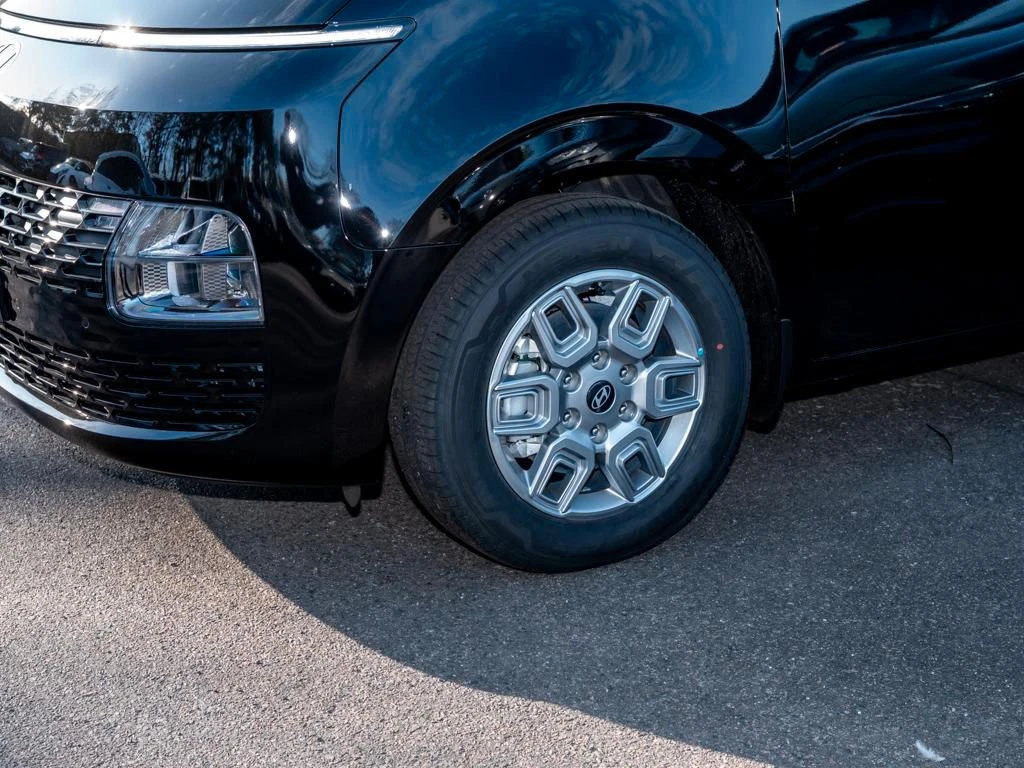 Hyundai-Staria-image-6