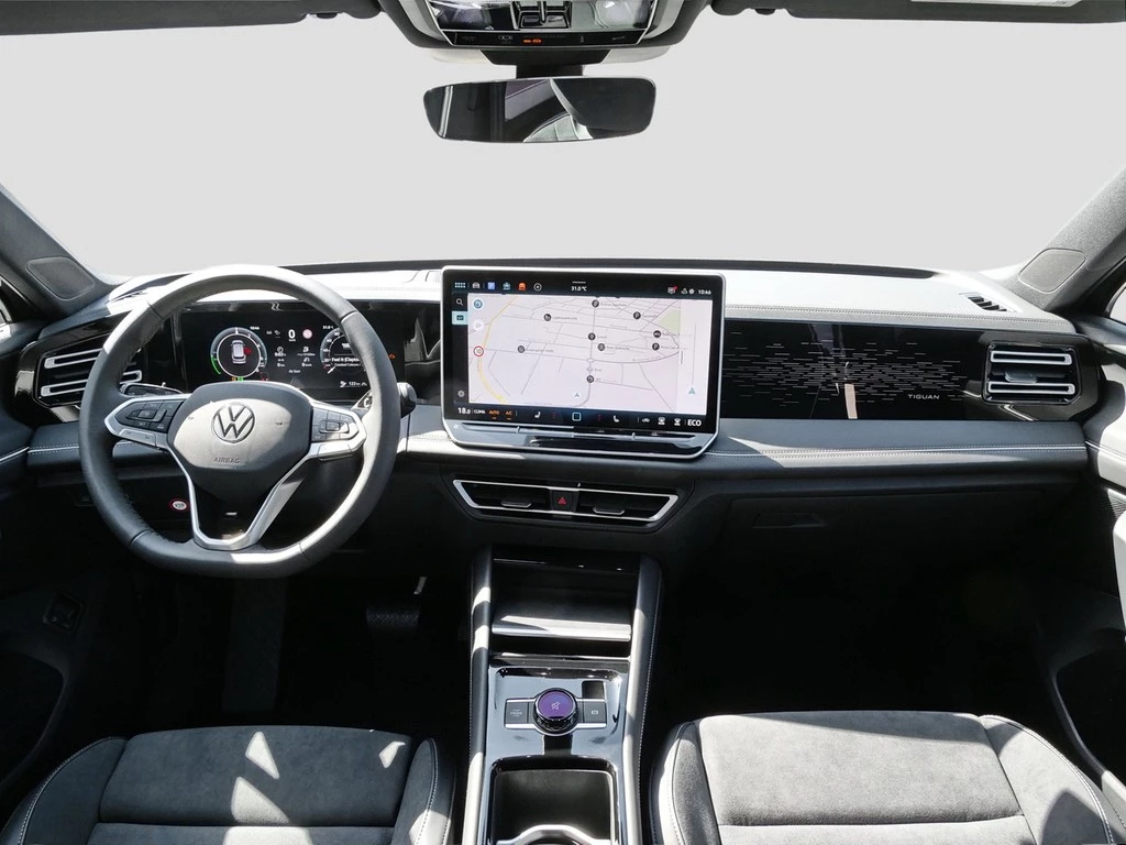 Volkswagen-Tiguan-image-10