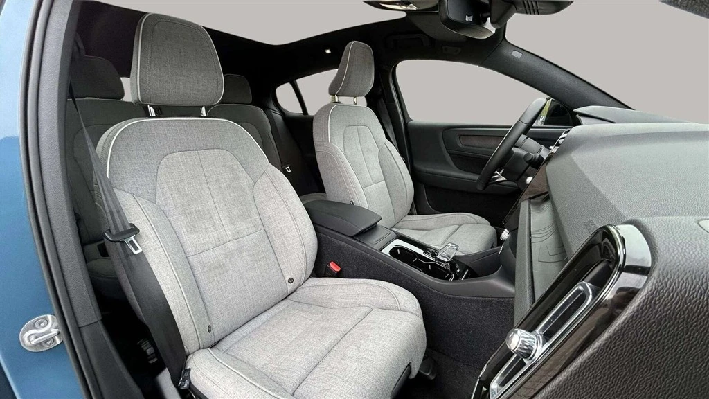 Volvo-C40-image-21