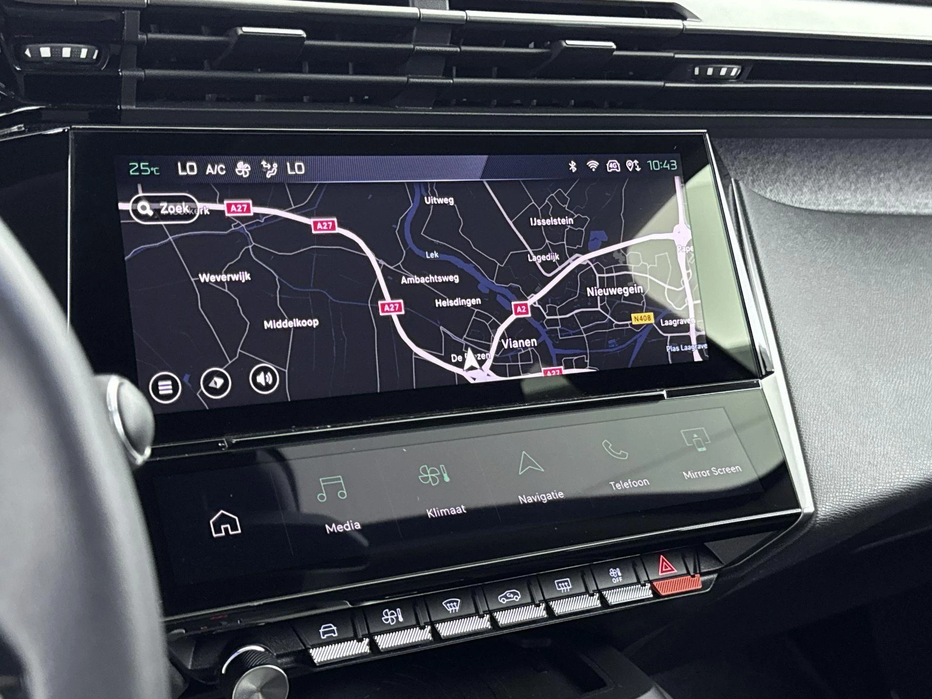 Peugeot-308-image-14