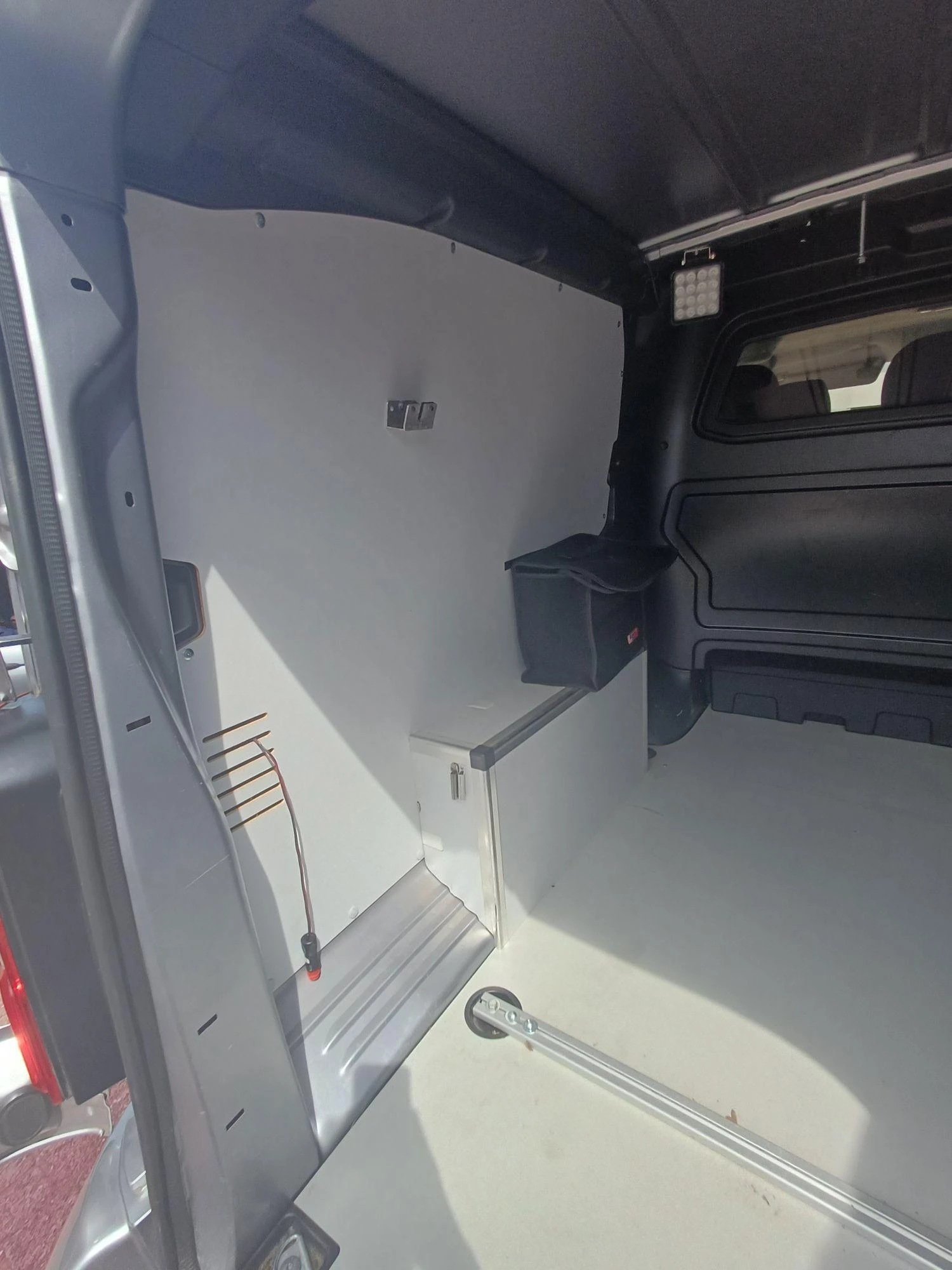 Opel Vivaro 2.0 Turbo 90kW Edition DC L3H1 29