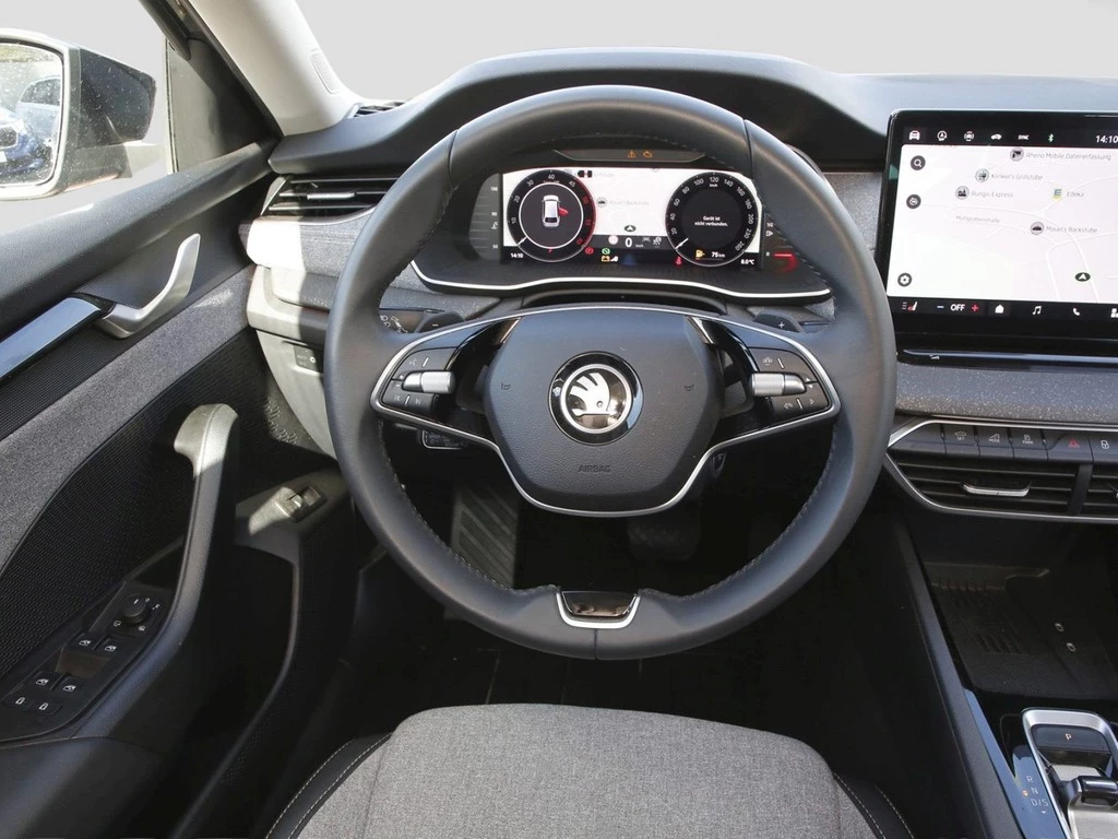 Škoda Octavia Combi 2.0 TDI DSG Selection '17 Pano LED MATRIX