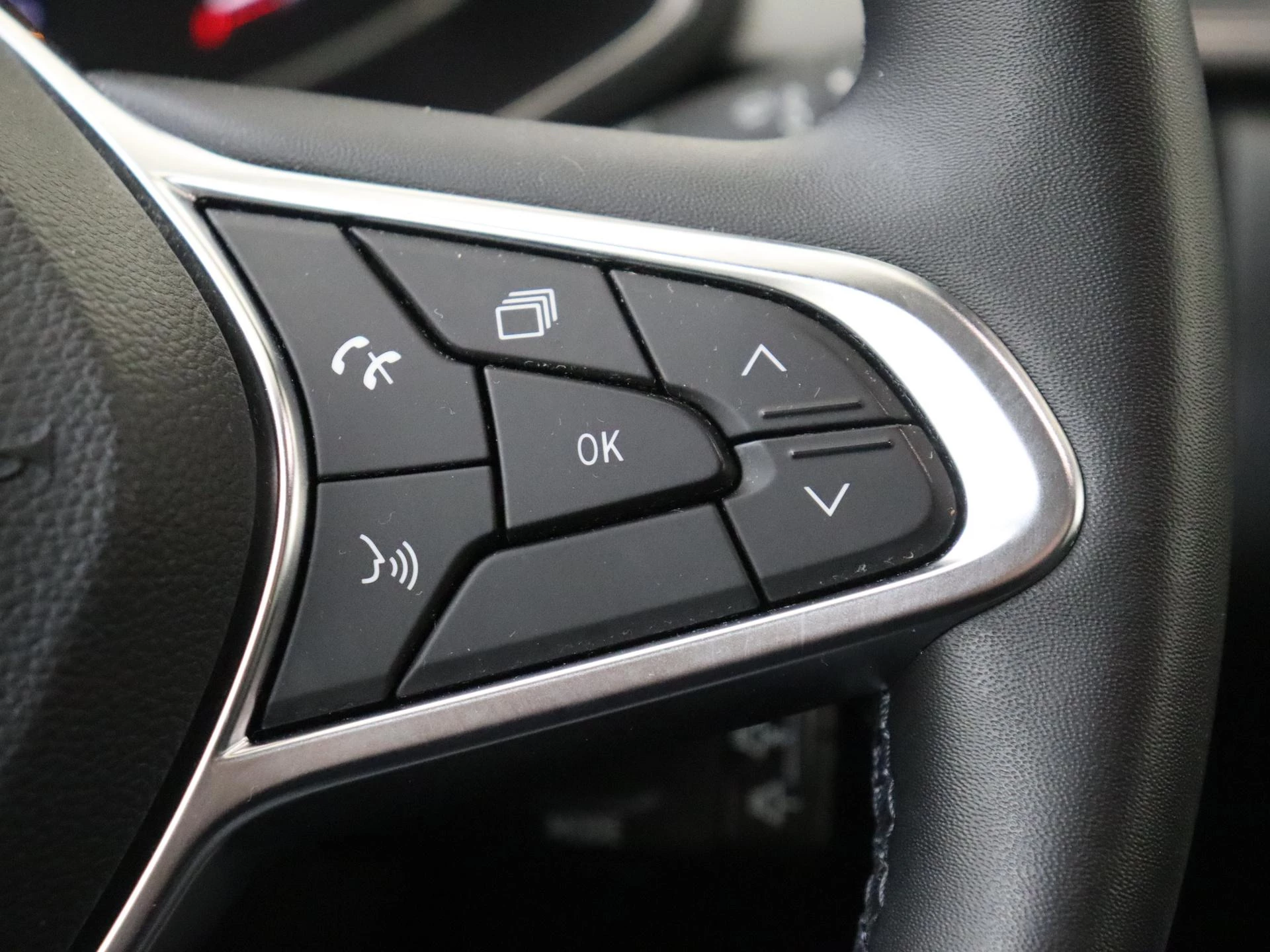 Renault-Captur-image-13