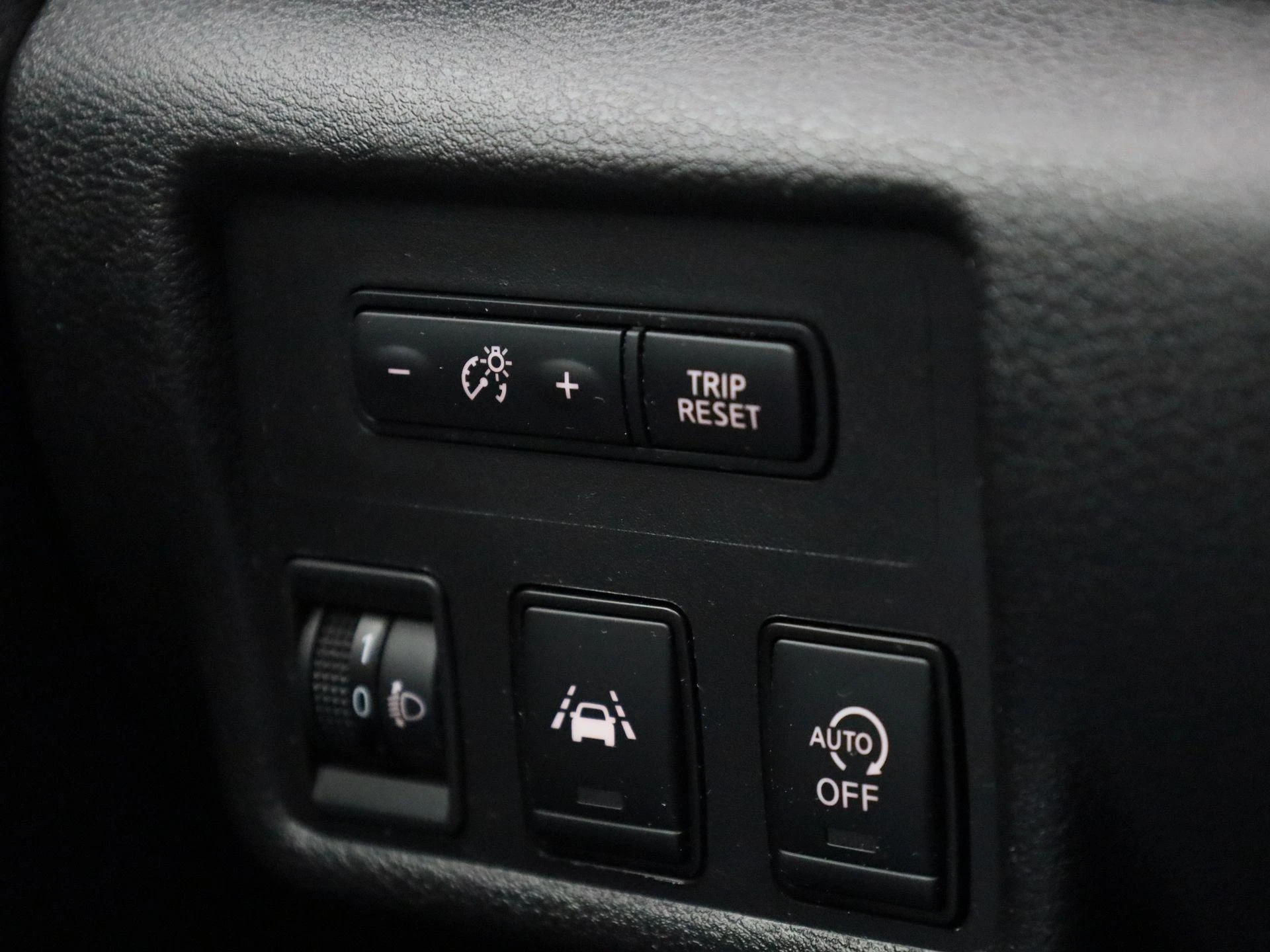 Nissan-Micra-image-21