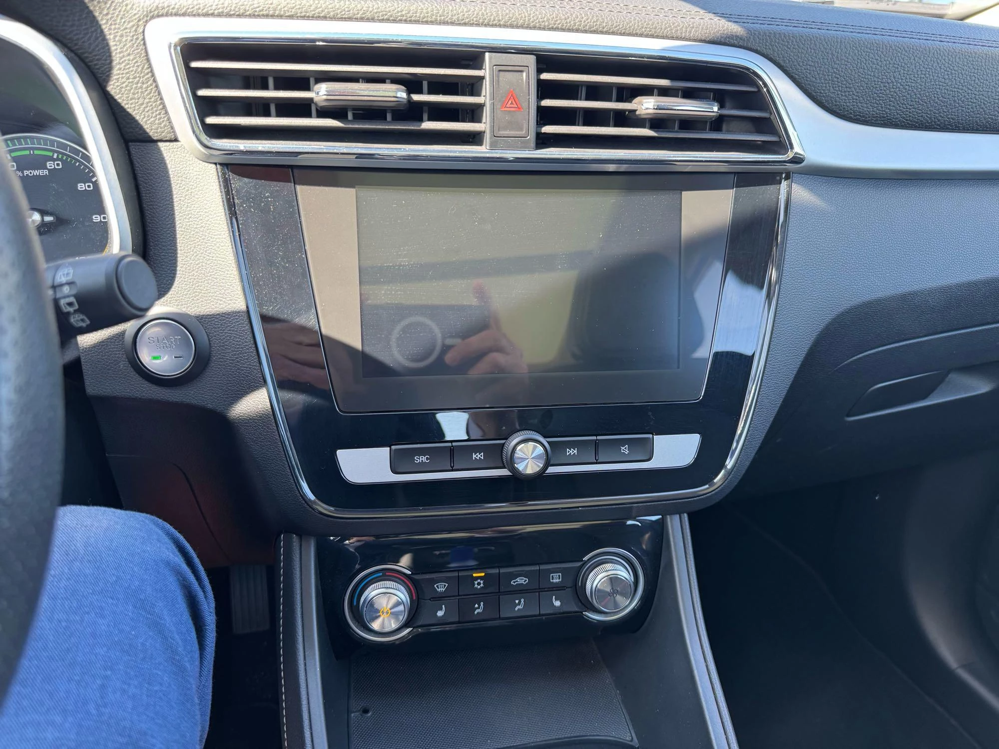 MG-ZS EV-image-13