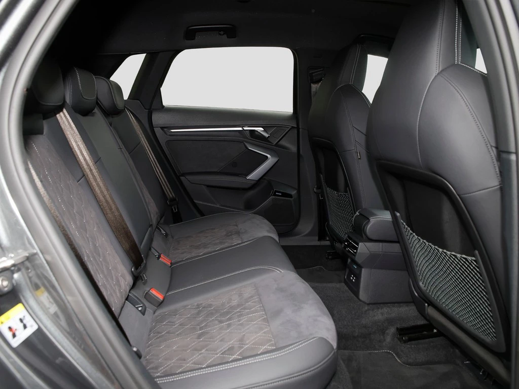 Audi S3 Sportback 2.0 TFSI SONOS Matrix ACC Kamera