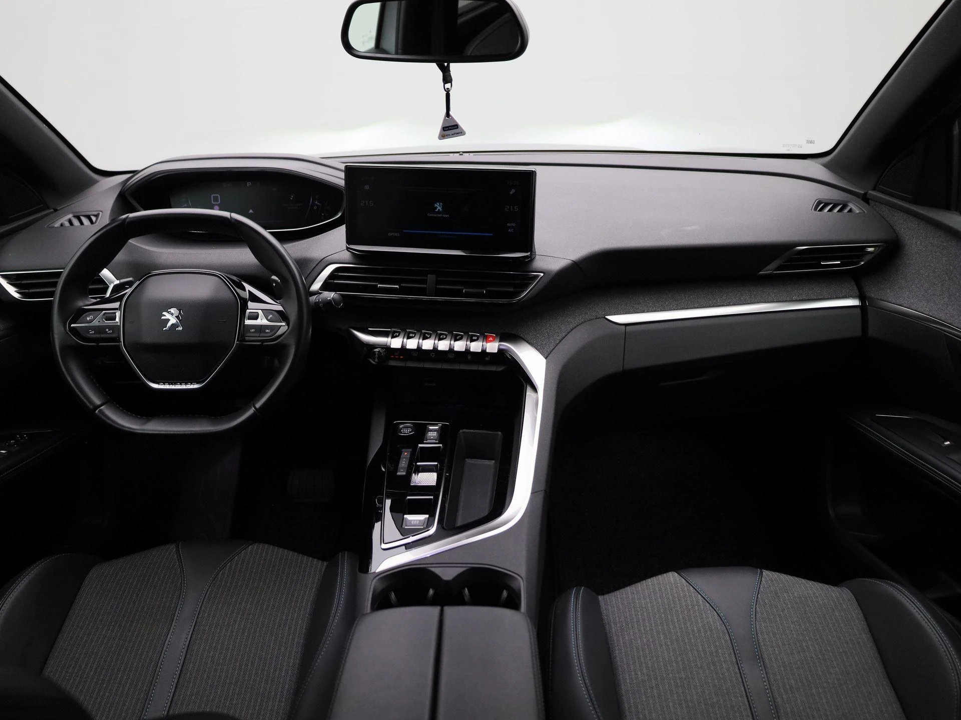 Peugeot-5008-image-36