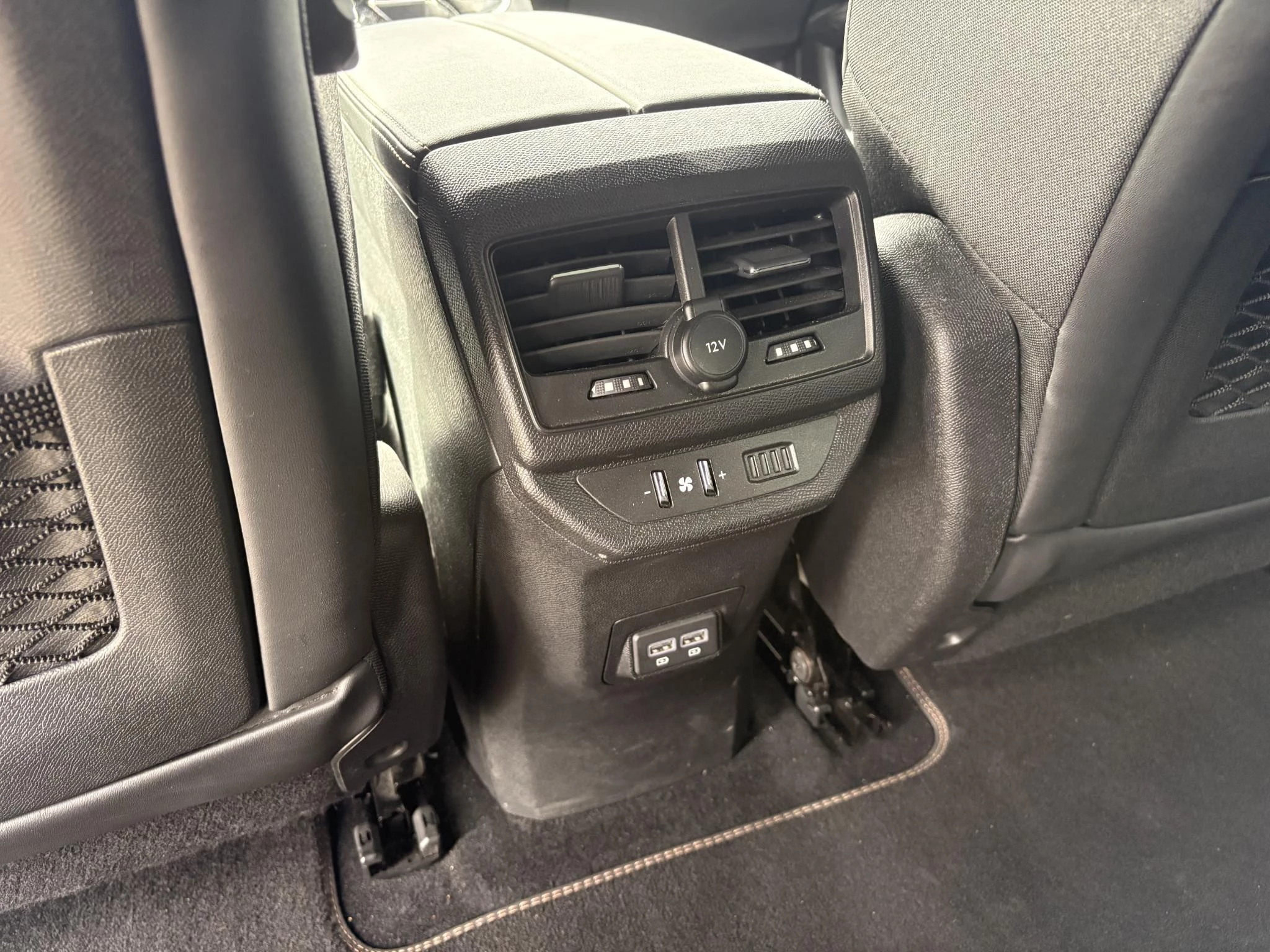Peugeot-5008-image-34