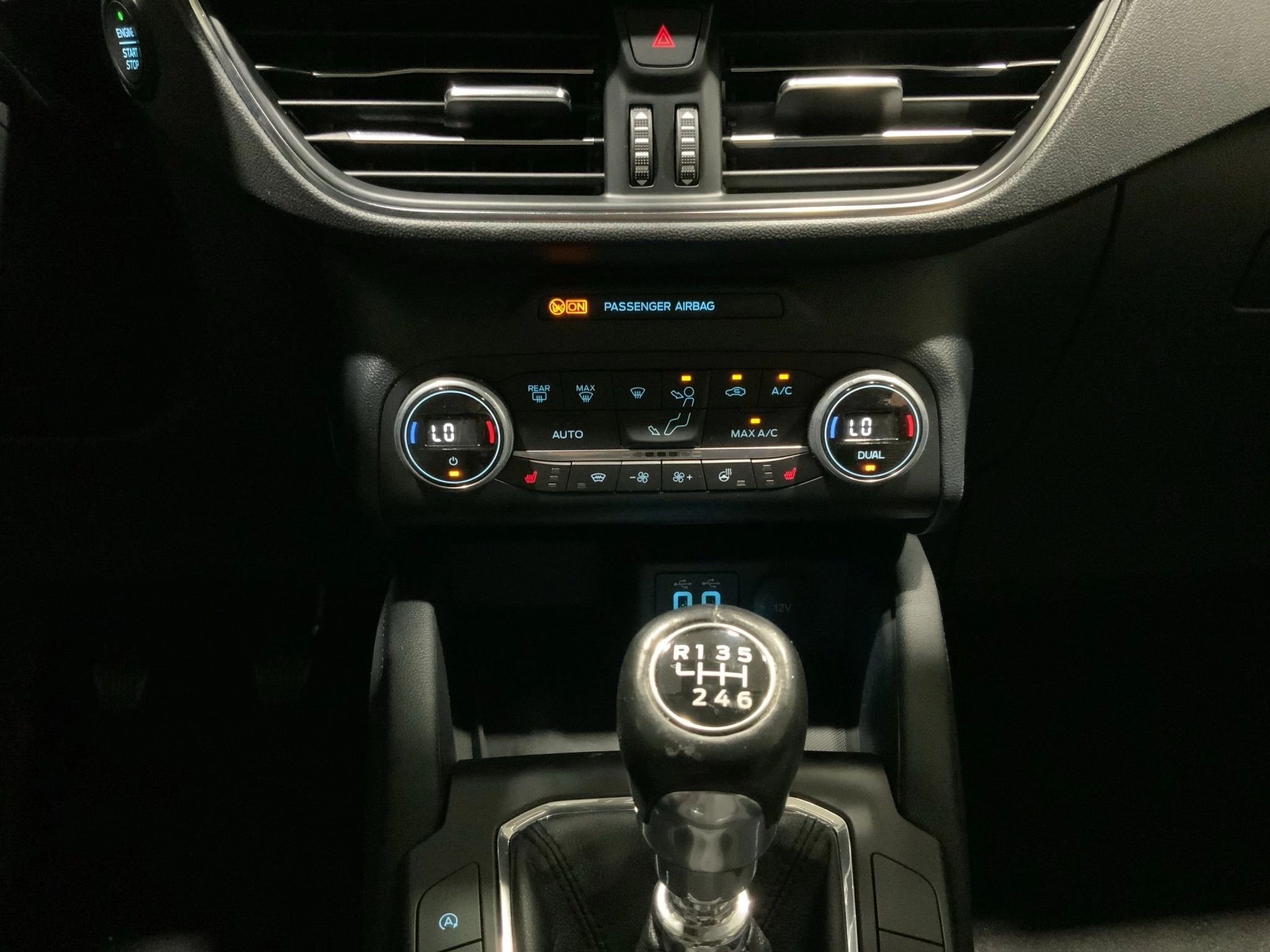 Ford Kuga Titanium | LED | GJR | DAB | Winter-Paket
