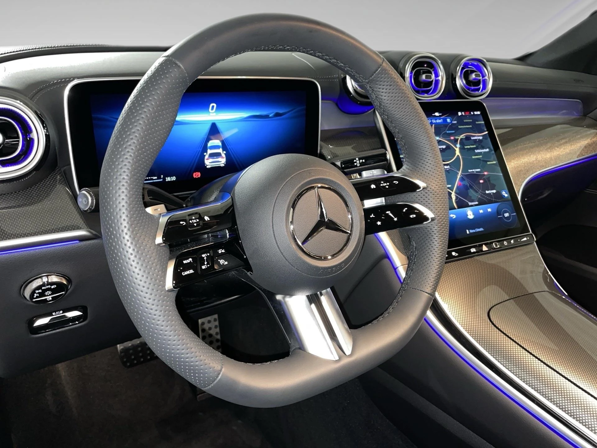 Mercedes-Benz-GLC-image-7