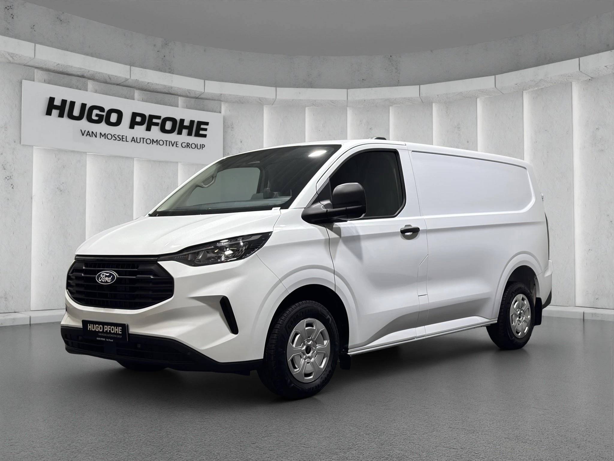 Ford-Transit Custom-image-0