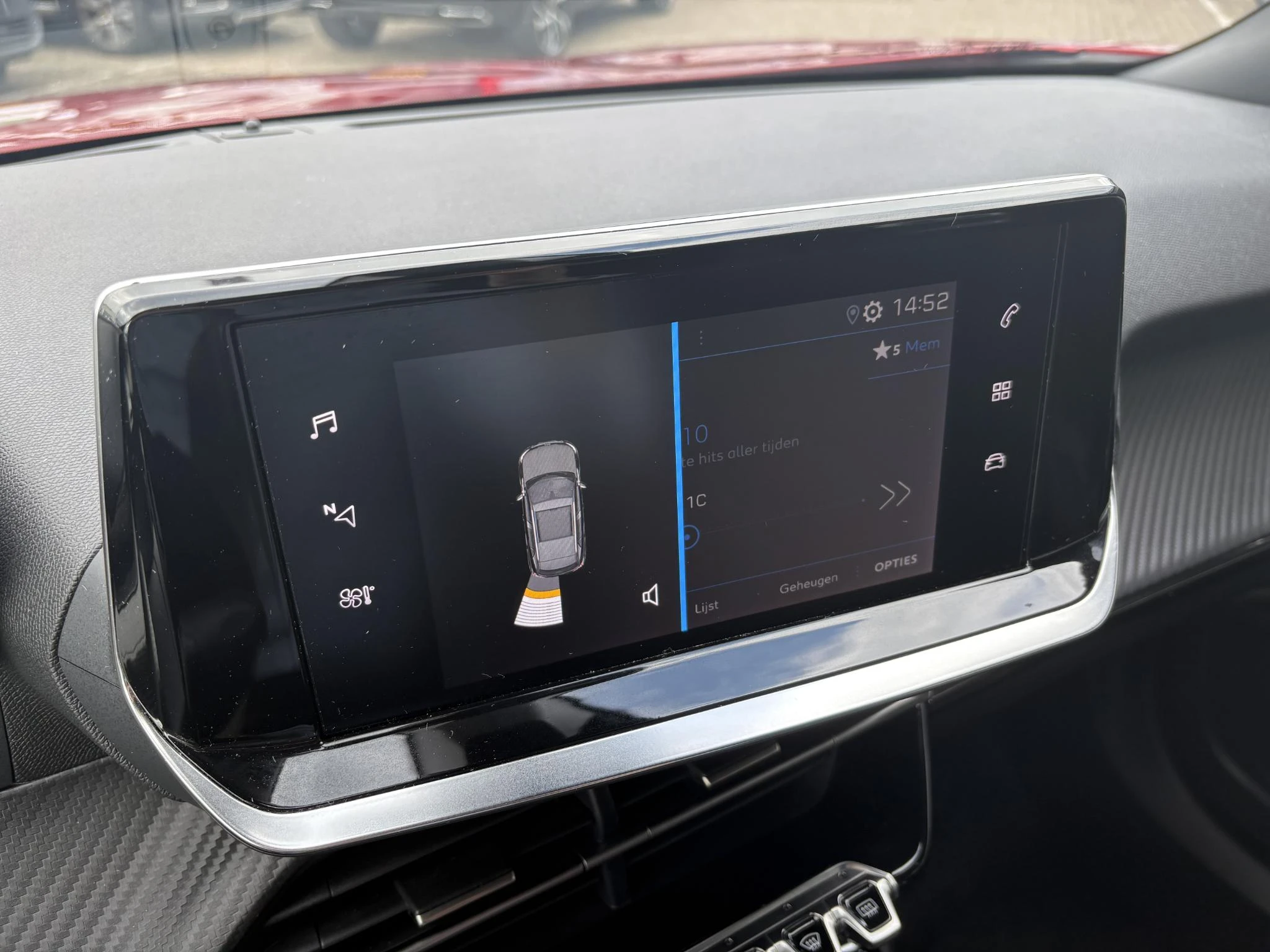 Peugeot-2008-image-14