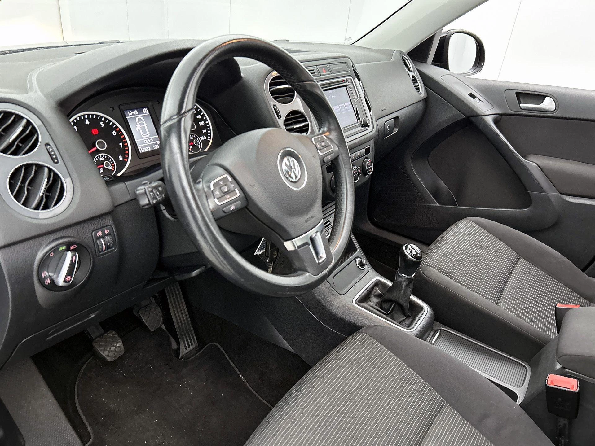 Volkswagen-Tiguan-image-20