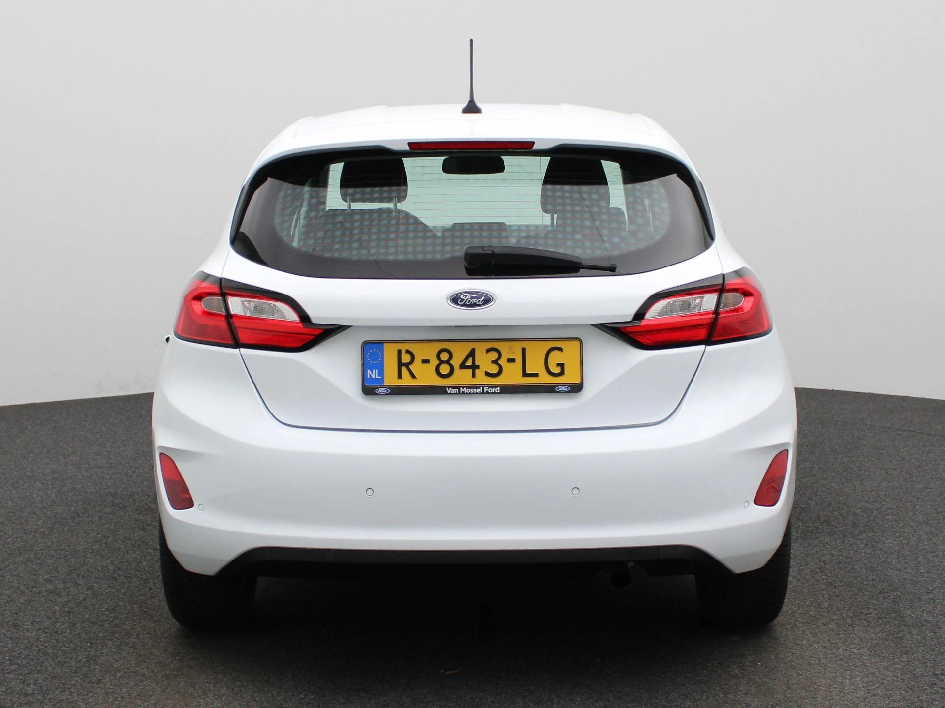 Ford-Fiesta-image-4