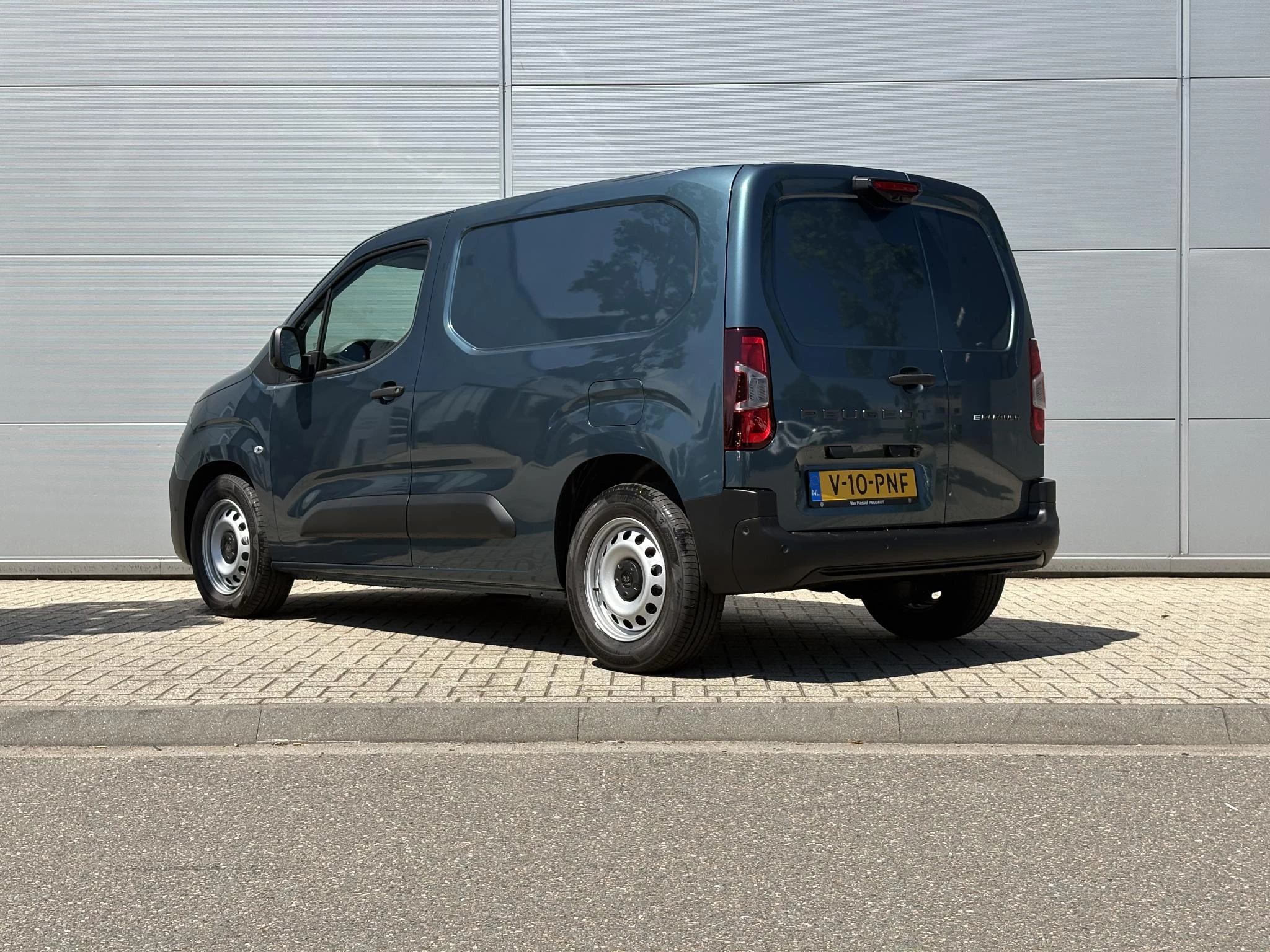 Peugeot e-Partner