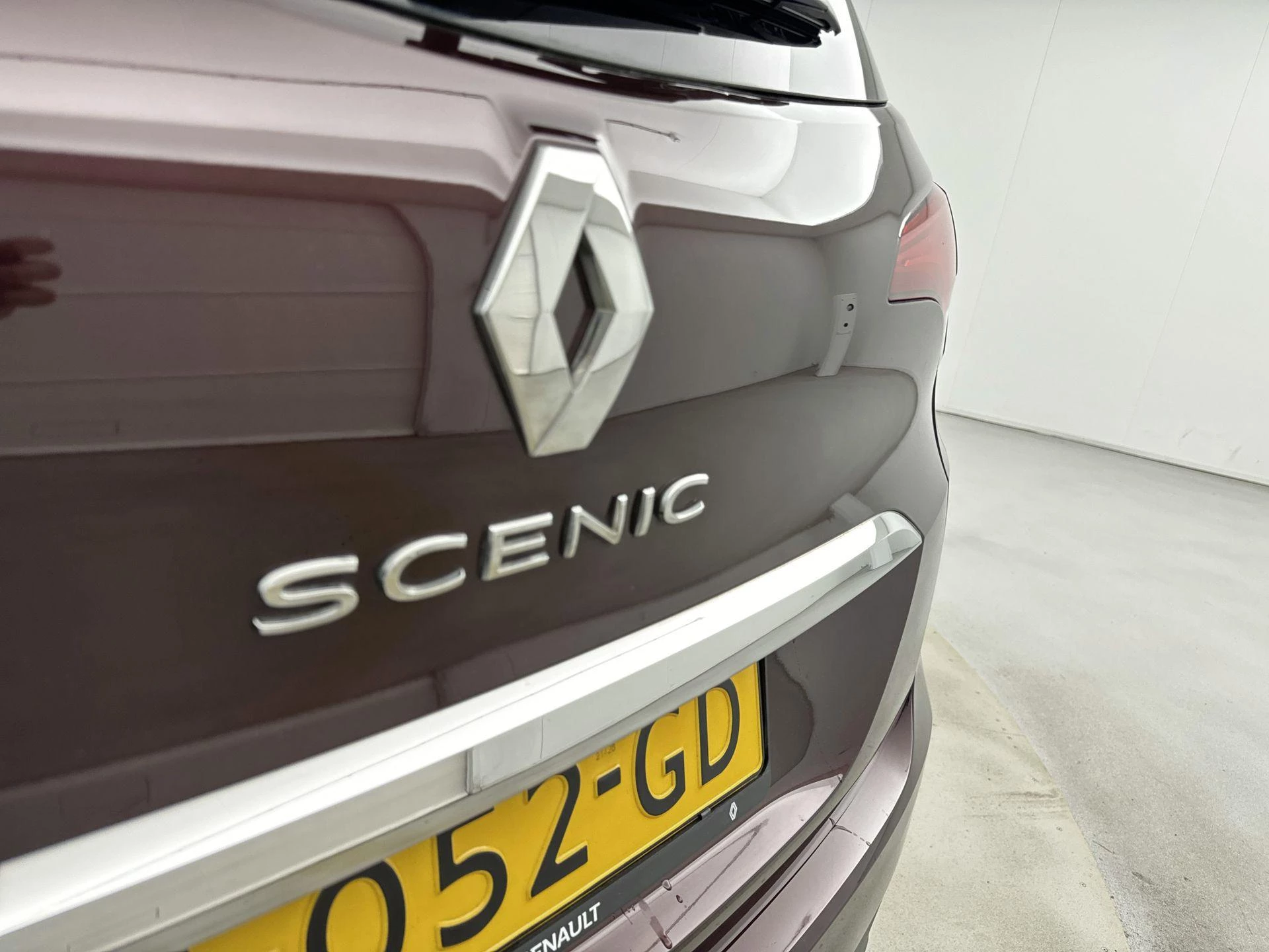 Renault-Scénic-image-7