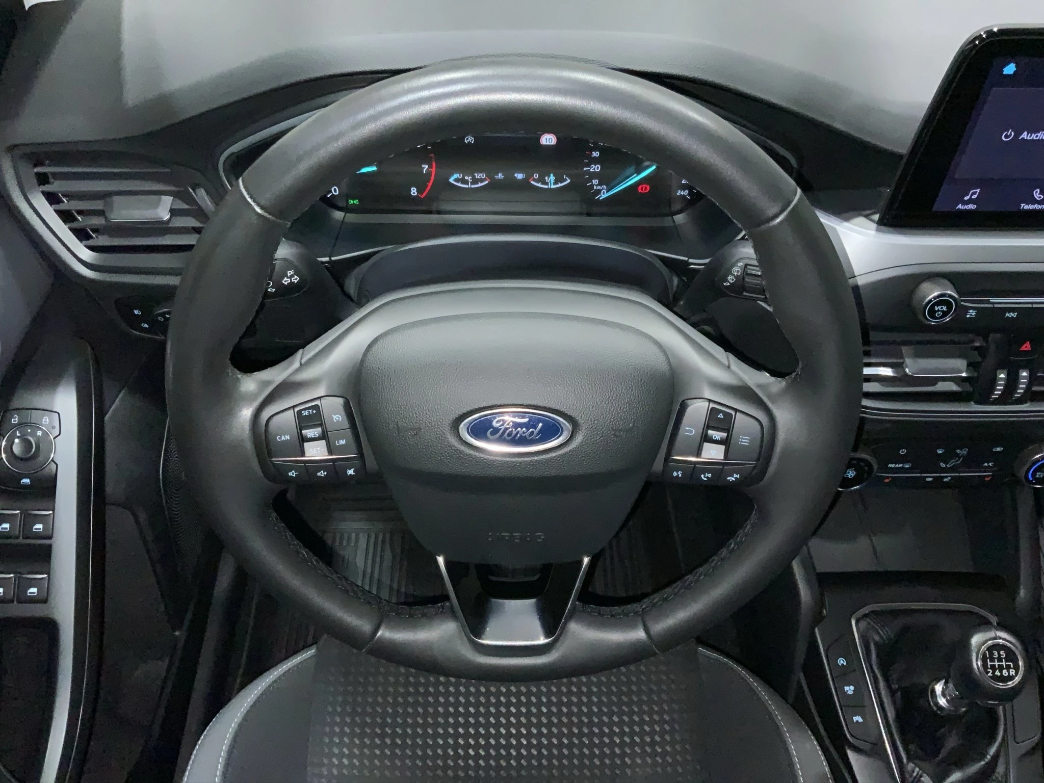Ford-Focus-image-12