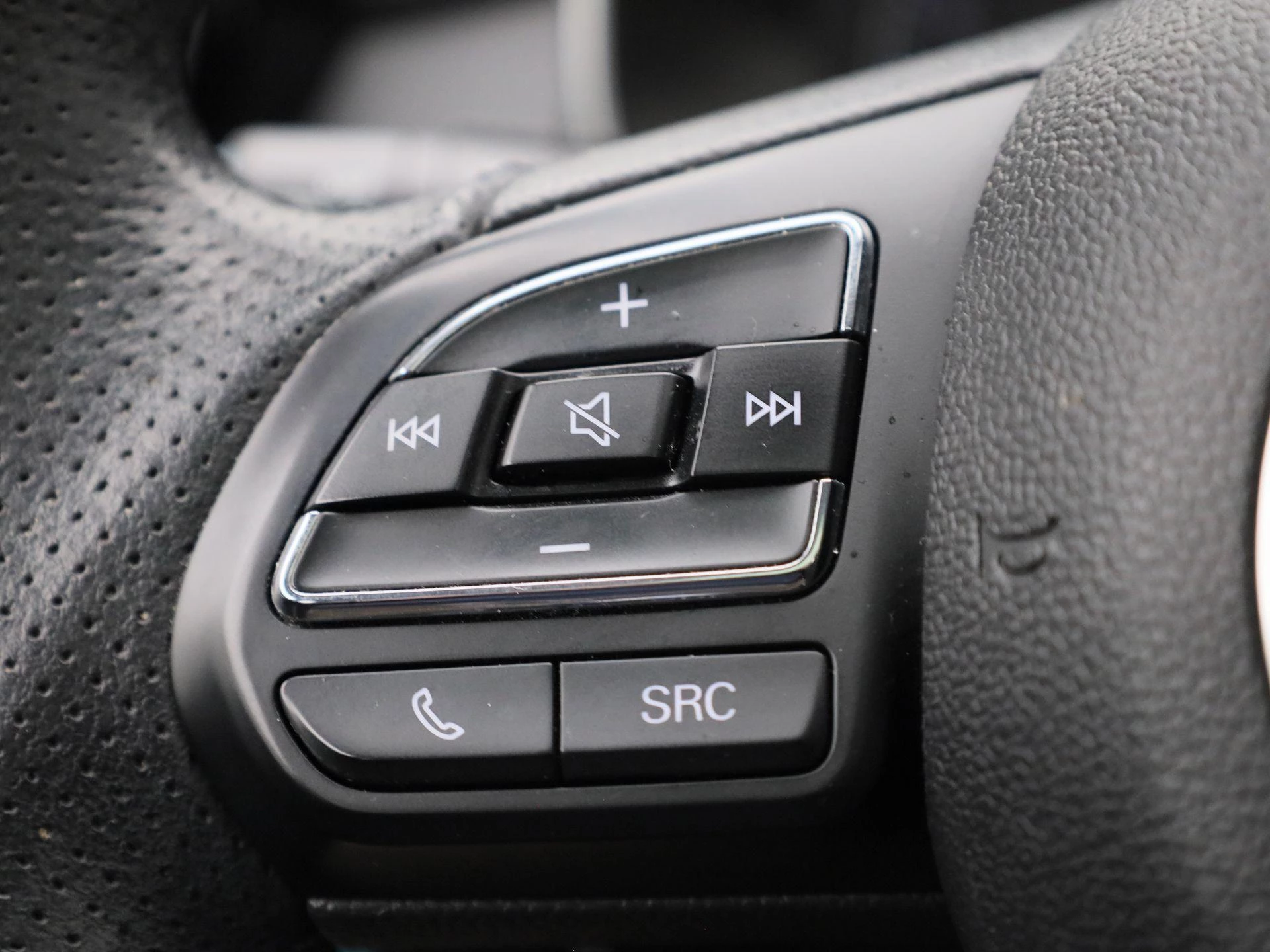 MG ZS EV MG Luxury 45 kWh