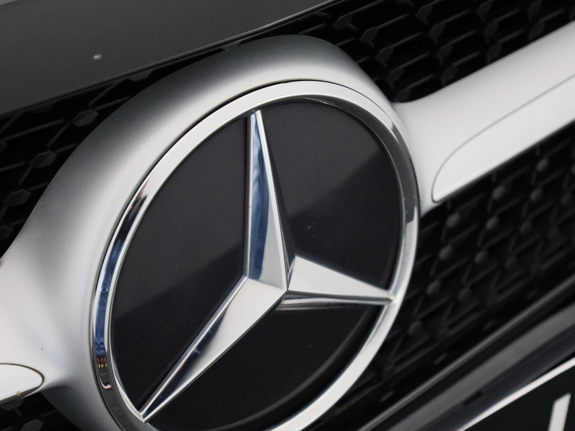 Mercedes-Benz-A-Klasse-image-34