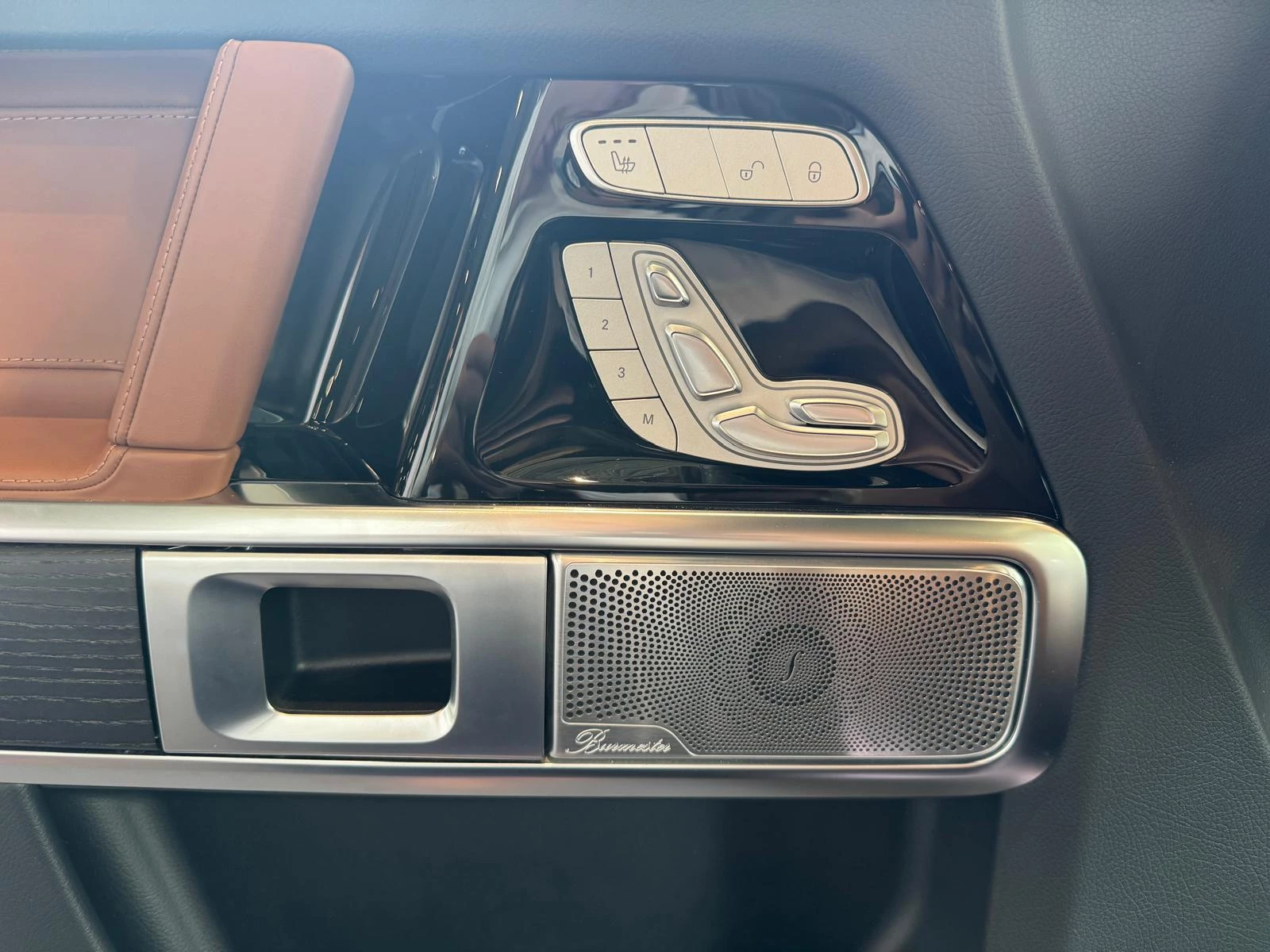 Mercedes-Benz G-Klasse 450 d AMG LINE + LICHTE VRACHT + BURMESTER + MULTIBEAM + TREKHAAK