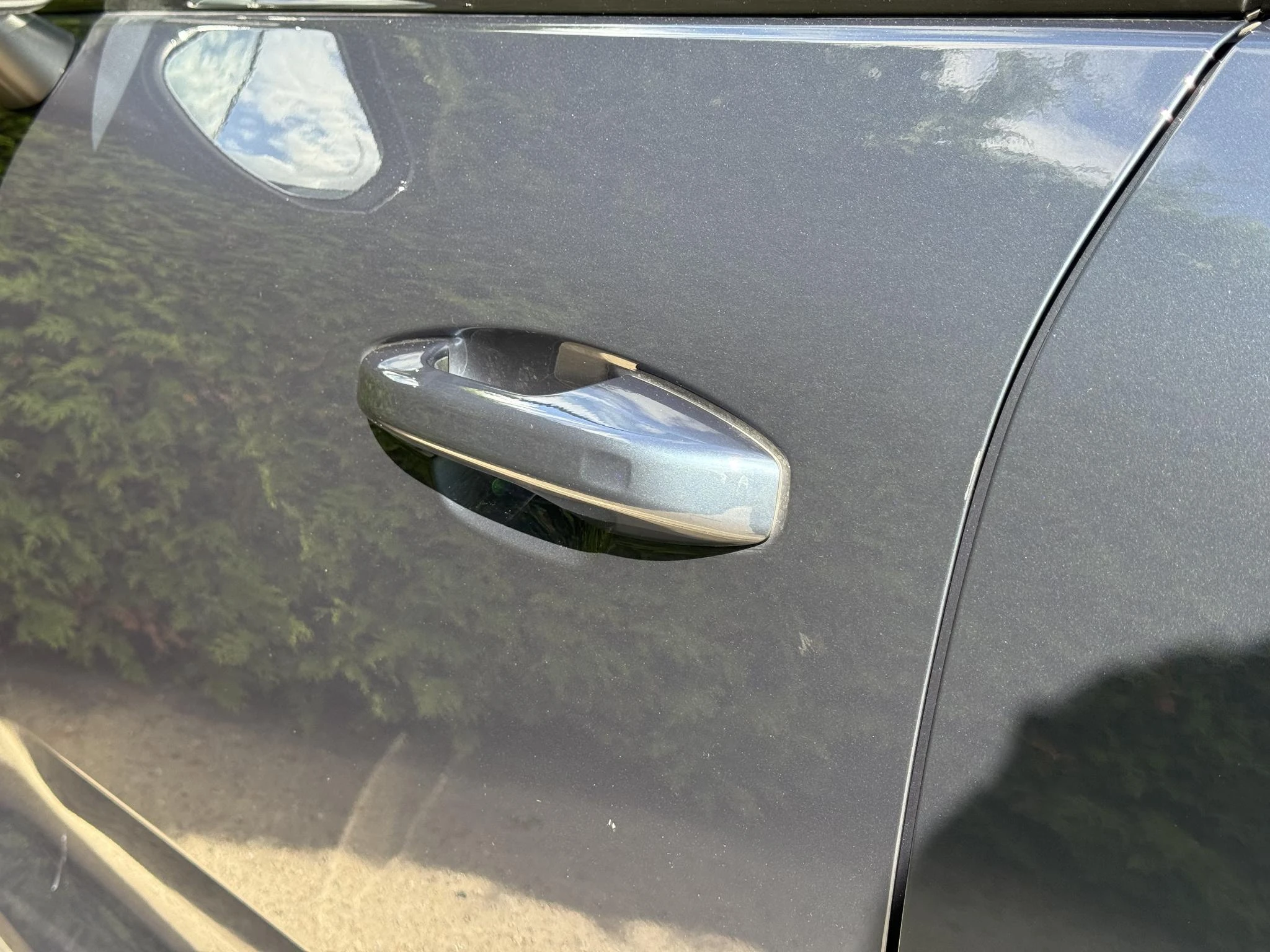Volvo XC40 B4 Plus Dark H&K Audio Trekhaak Aut.